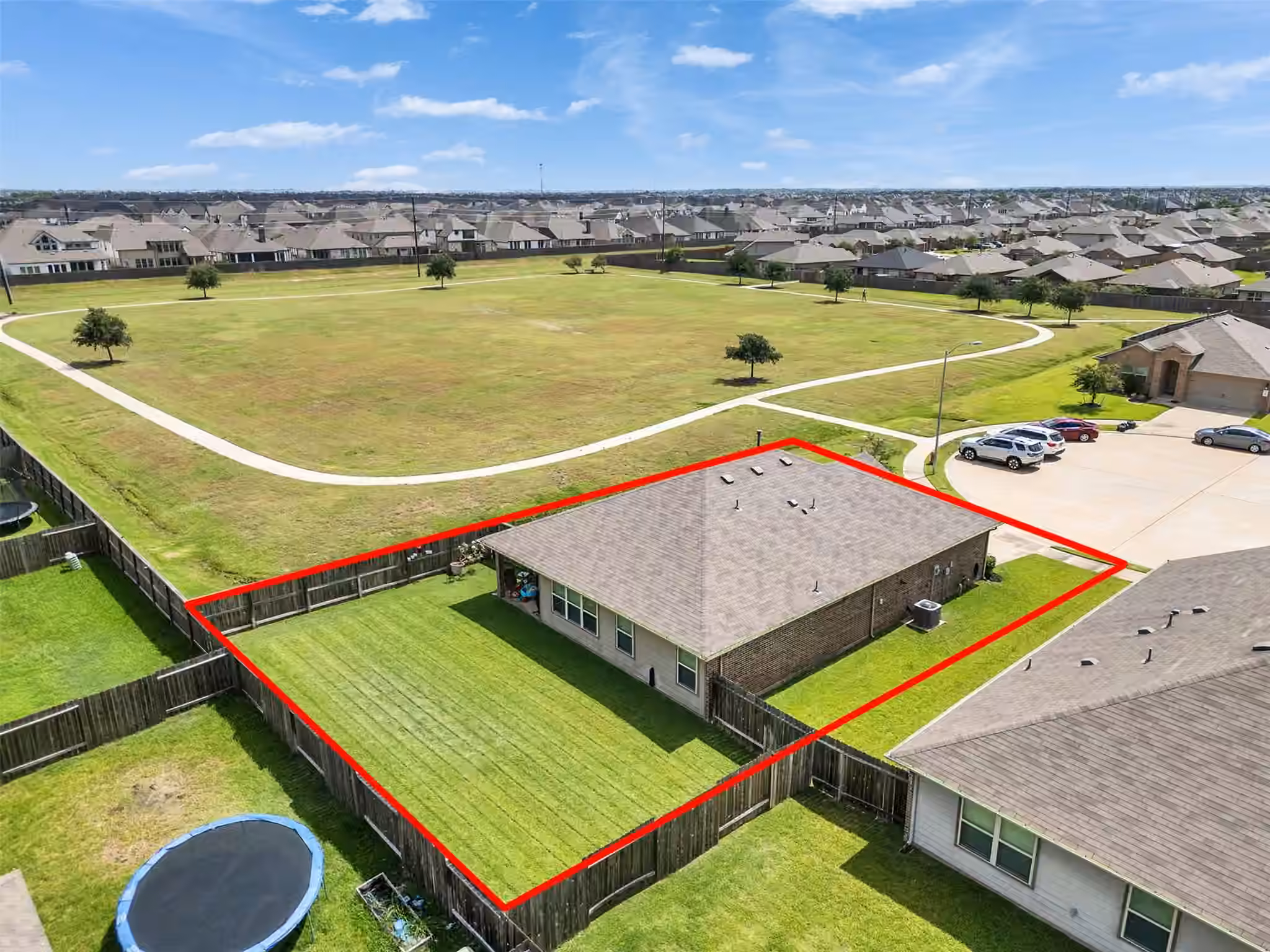 Photo 2 of 3002 Lightles Manor Court, Katy, TX