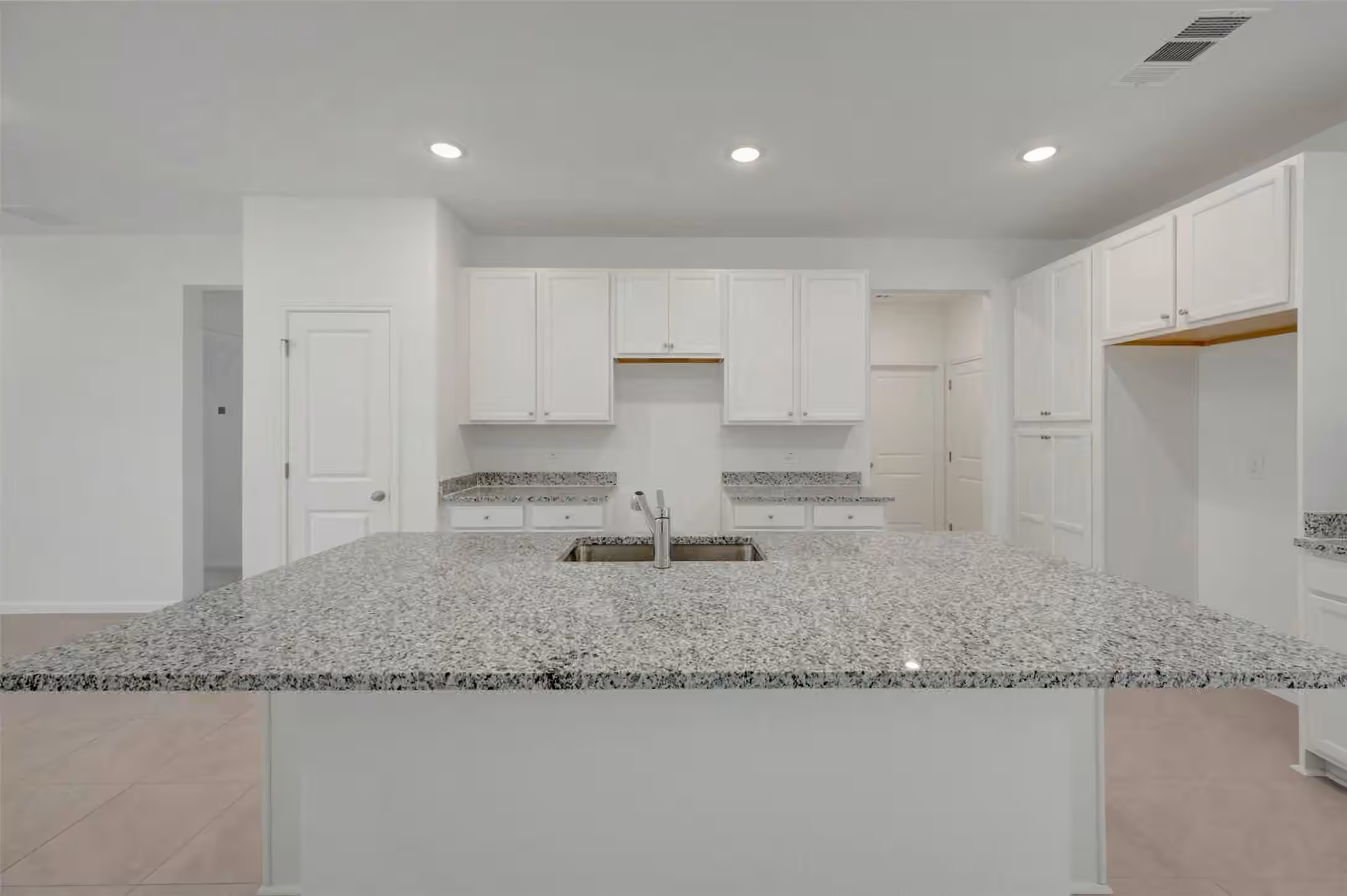 Photo 4 of 5239 Light Willow Lane, Katy, TX