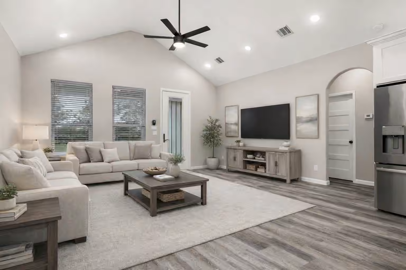Photo 7 of 3617 Pecan Drive, Bacliff, TX