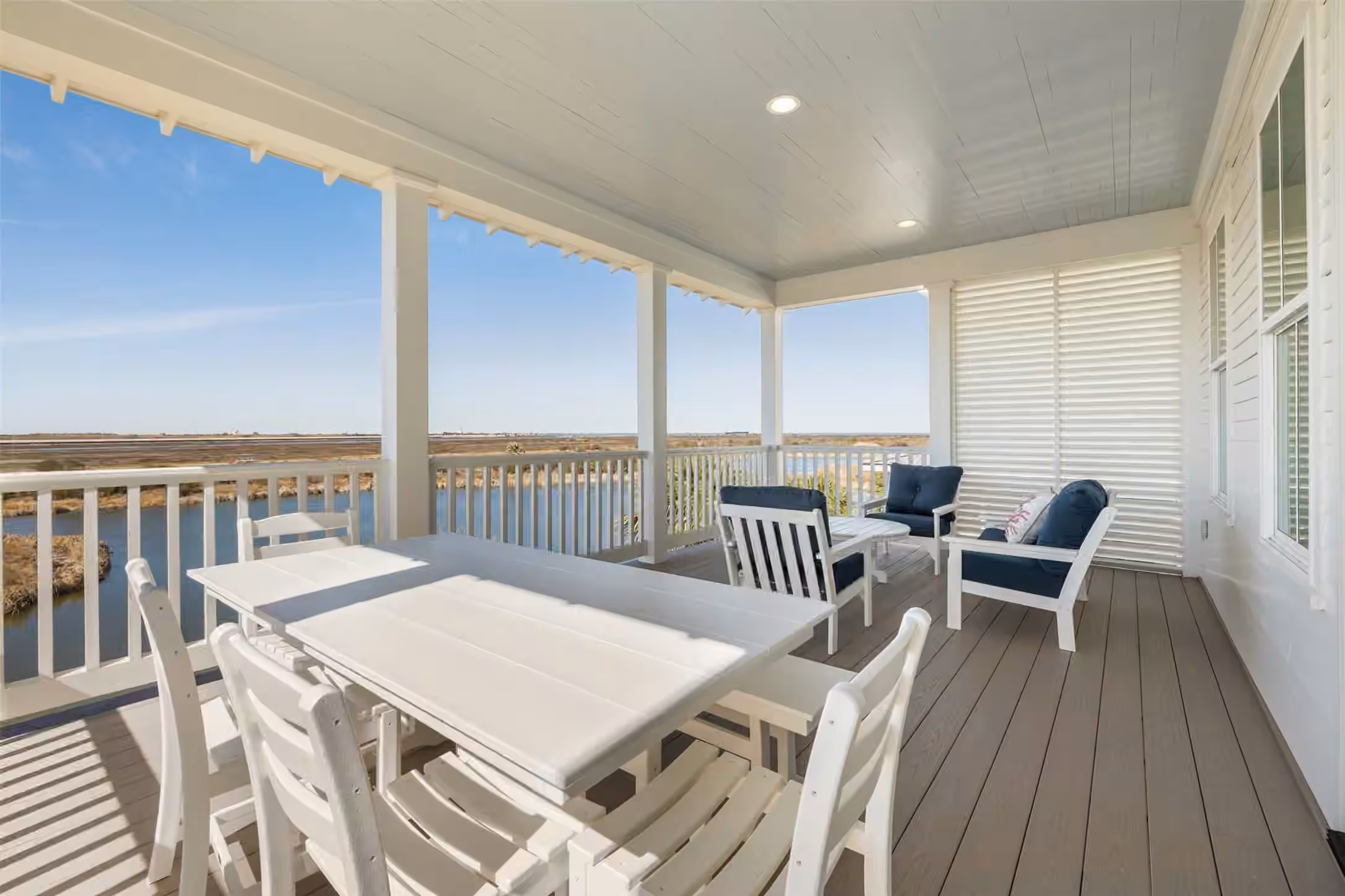 Photo 5 of 1510 Beachtown Drive, Galveston, TX