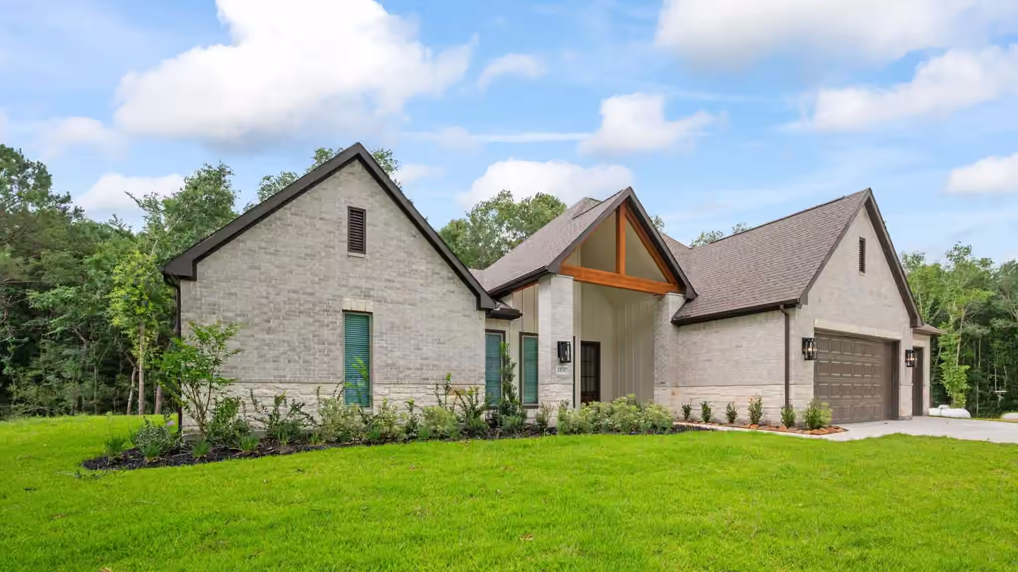 Photo 3 of 1531 Silver Creek Lane, Montgomery, TX