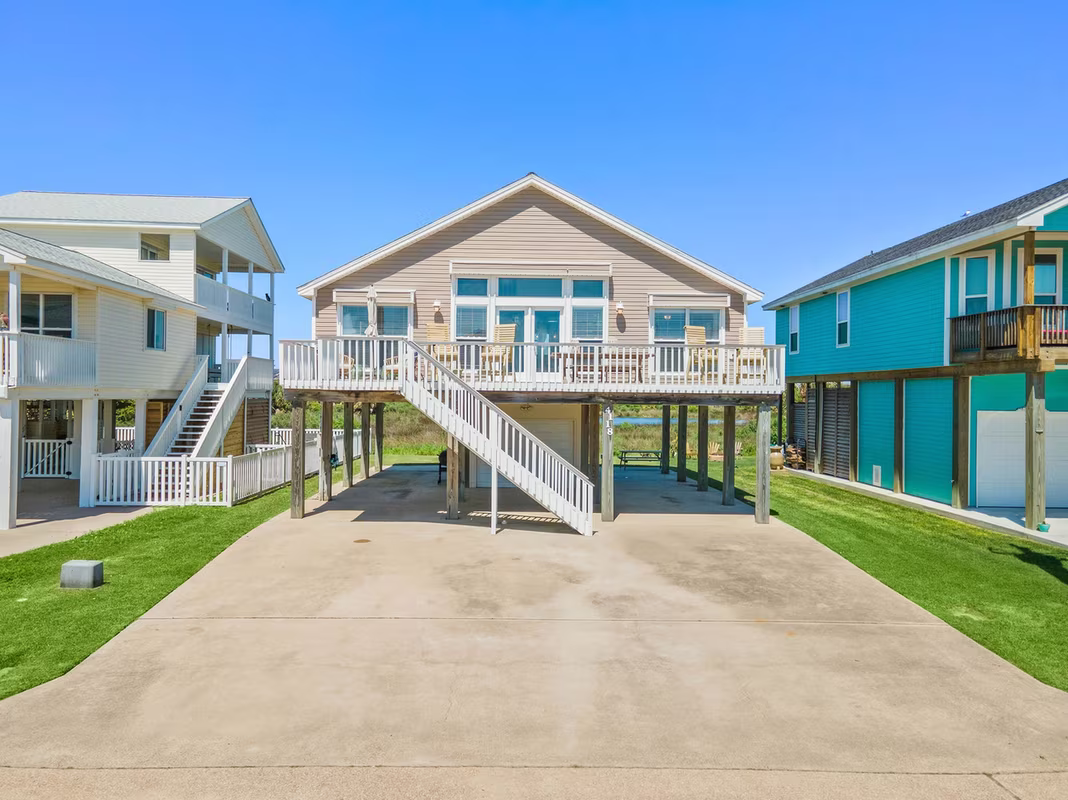 Photo 2 of 4118 Isla Del Sol, Galveston, TX