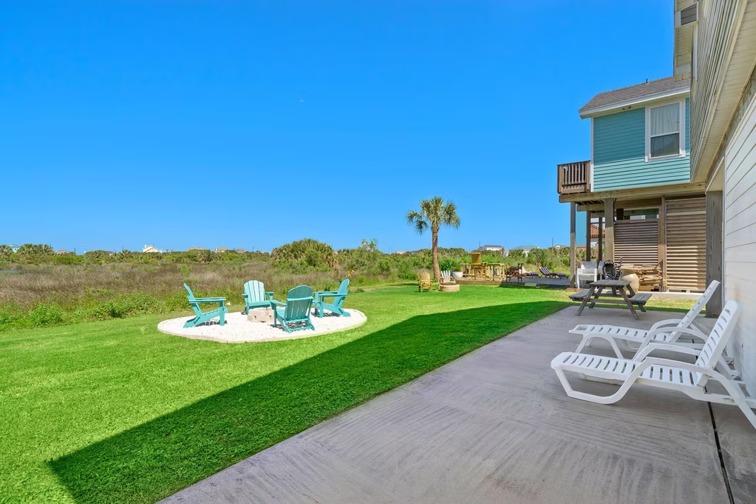 Photo 5 of 4118 Isla Del Sol, Galveston, TX