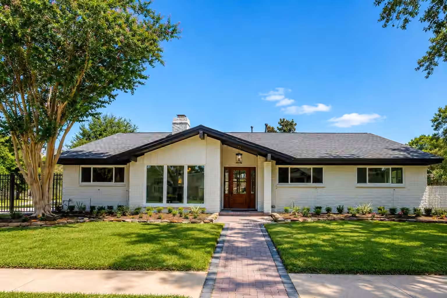 Photo of 5646 Indigo Street, Houston, TX 77096