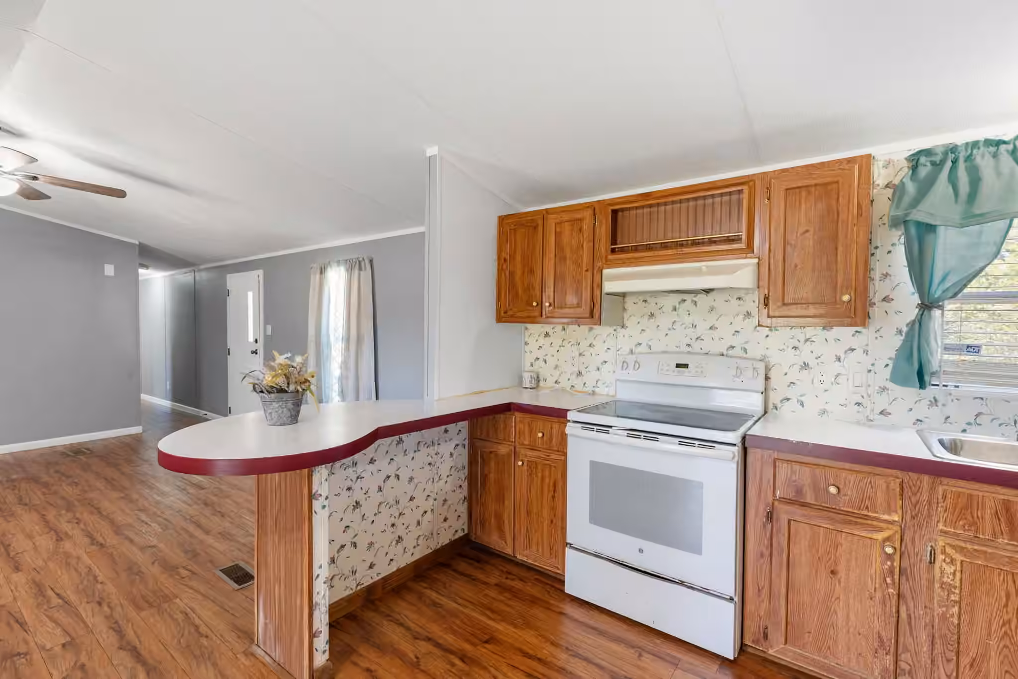 Photo 5 of 503 Turner Drive, Navasota, TX