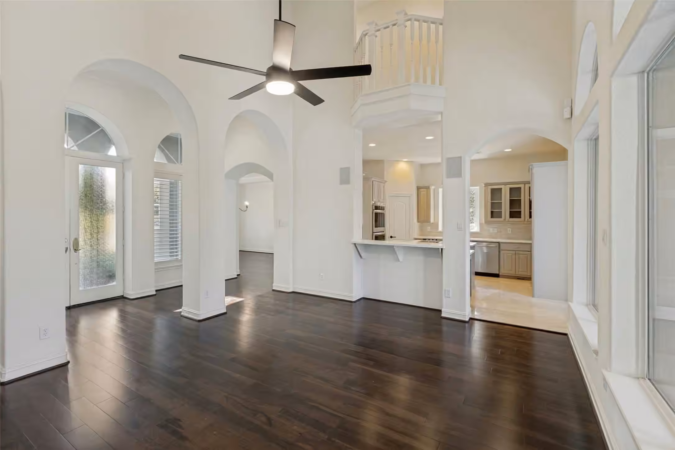 Photo 6 of 966 Bentwater Drive, Montgomery, TX