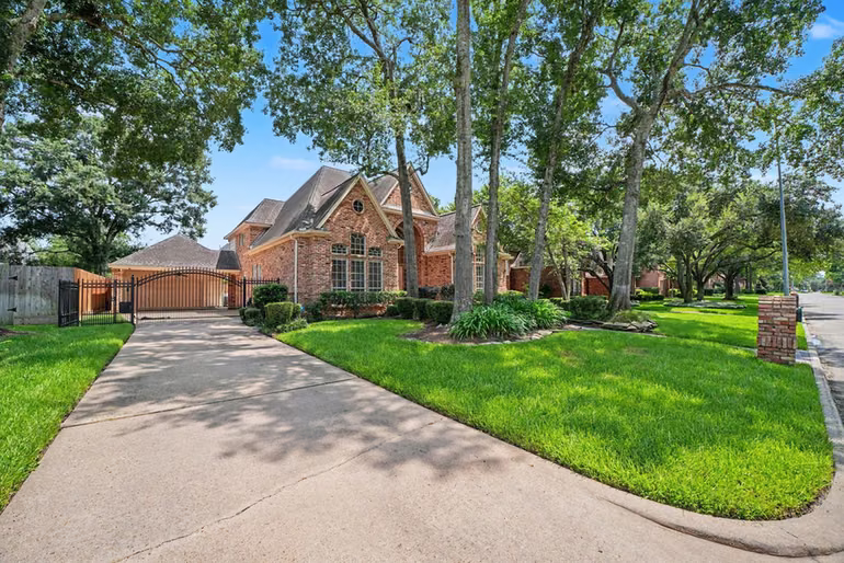 Photo 3 of 3411 Fir Forest Drive, Spring, TX