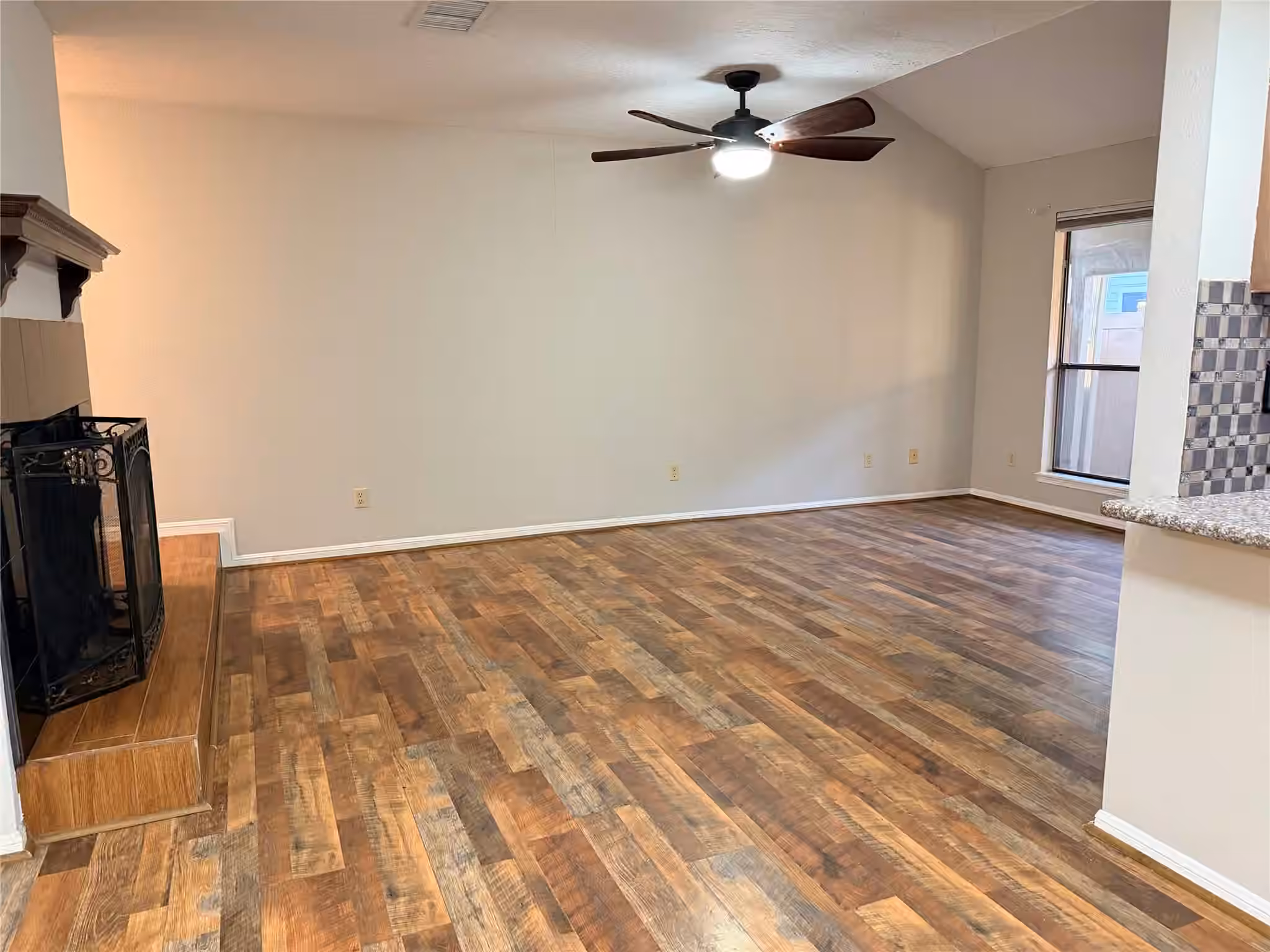 Photo 4 of 2379 Briarwest Boulevard 93, Houston, TX