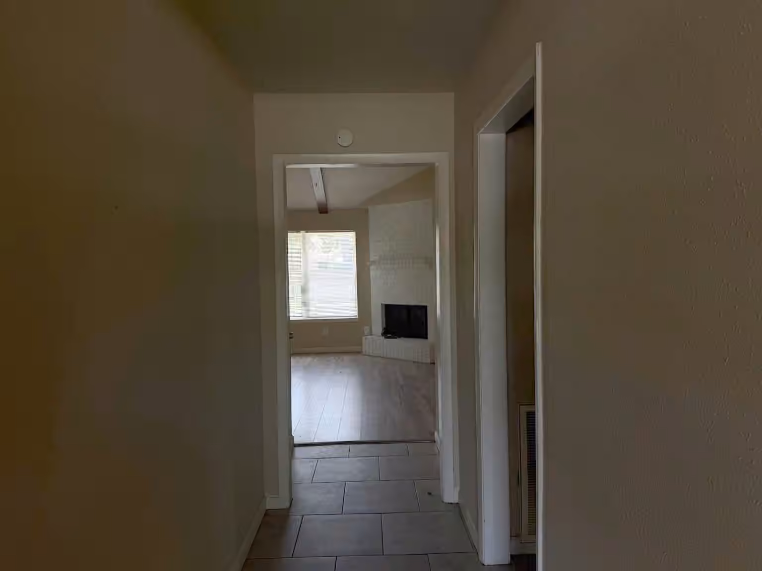 Photo 3 of 4614 27th Street, Dickinson, TX