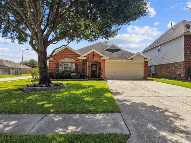Photo of 15022 Sierra Ridge Drive, Humble, TX
