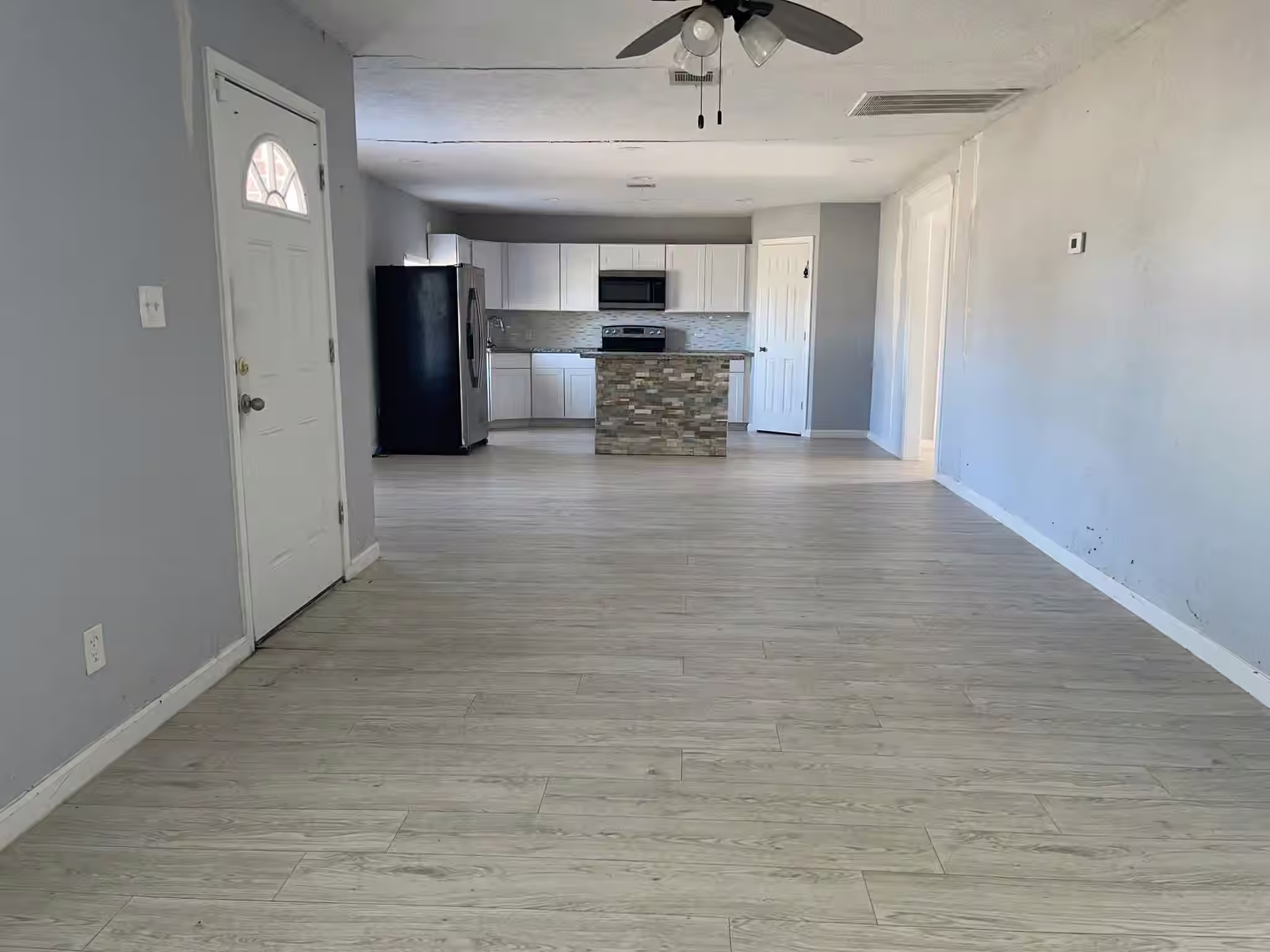 Photo 4 of 17202 Sunshine Street, Houston, TX