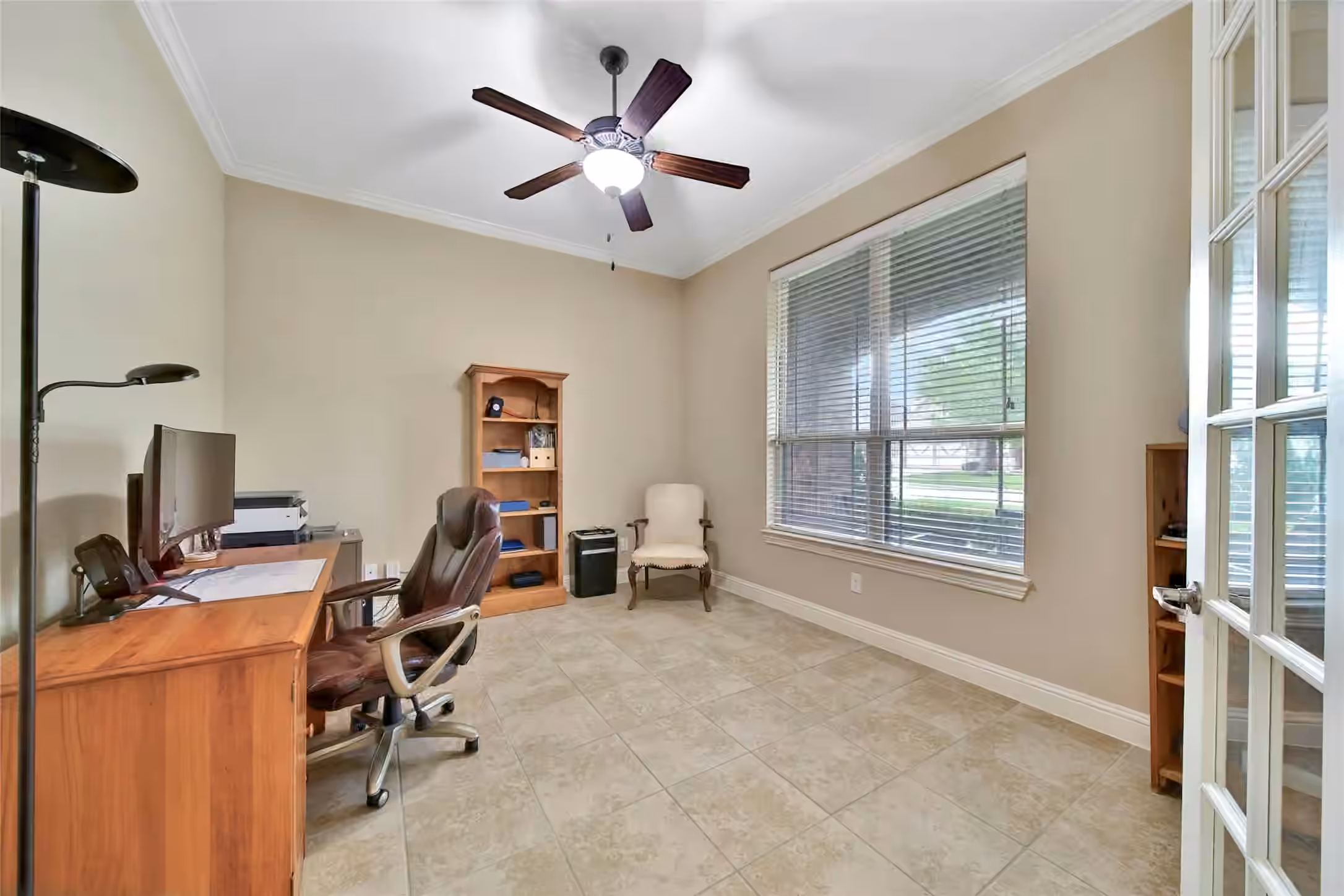 Photo 5 of 9503 Chaddington Court, Tomball, TX
