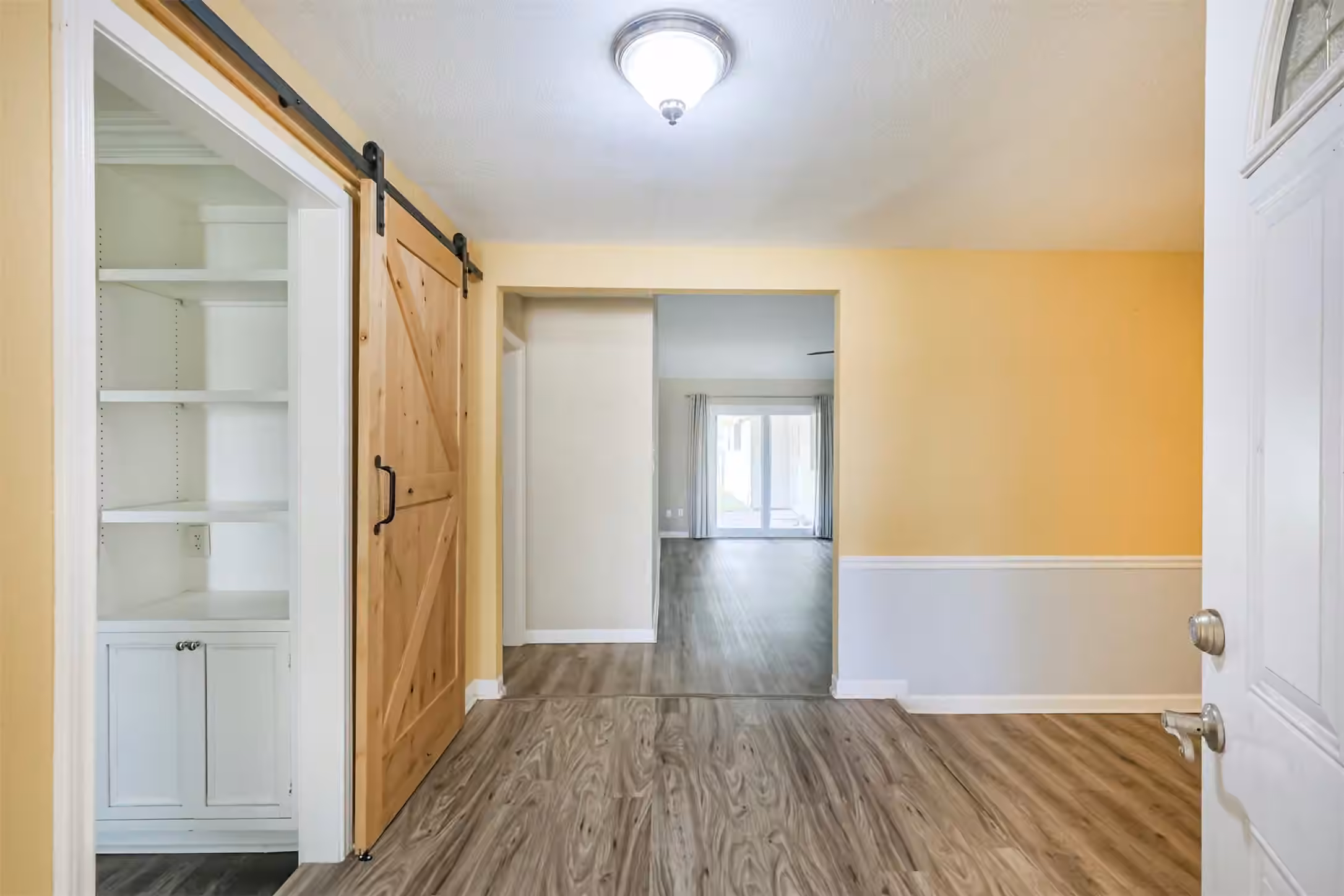 Photo 5 of 11334 Sagehill Drive, Houston, TX