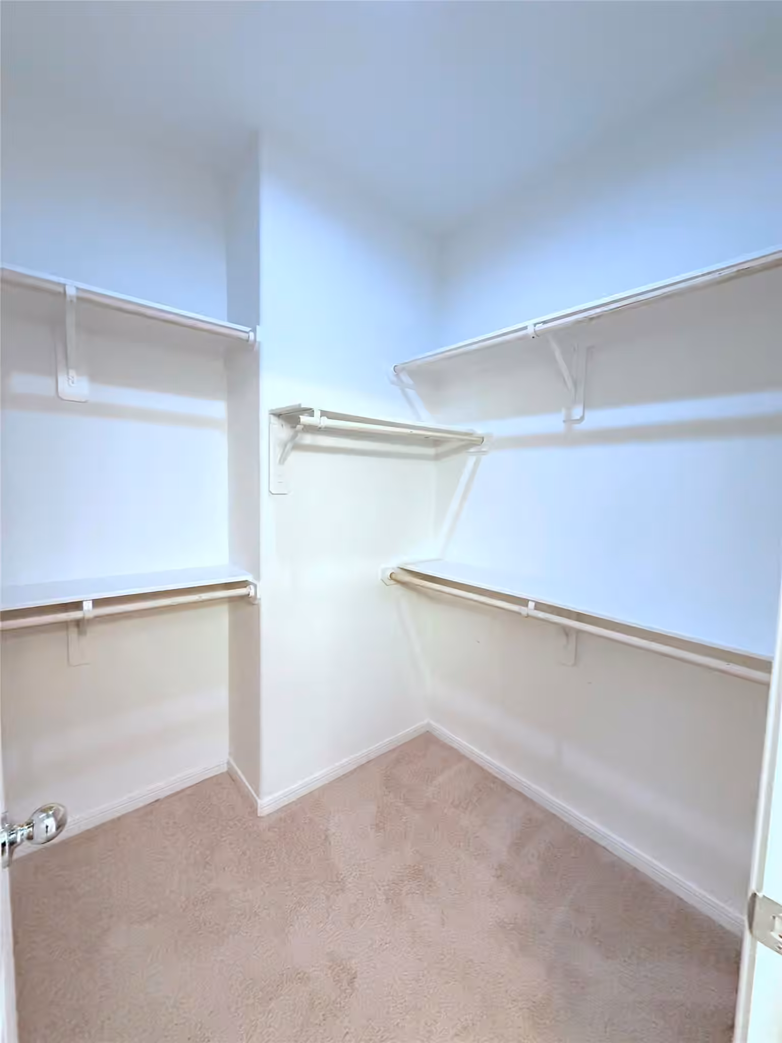 Photo 6 of 11822 Beachberry Drive, Houston, TX