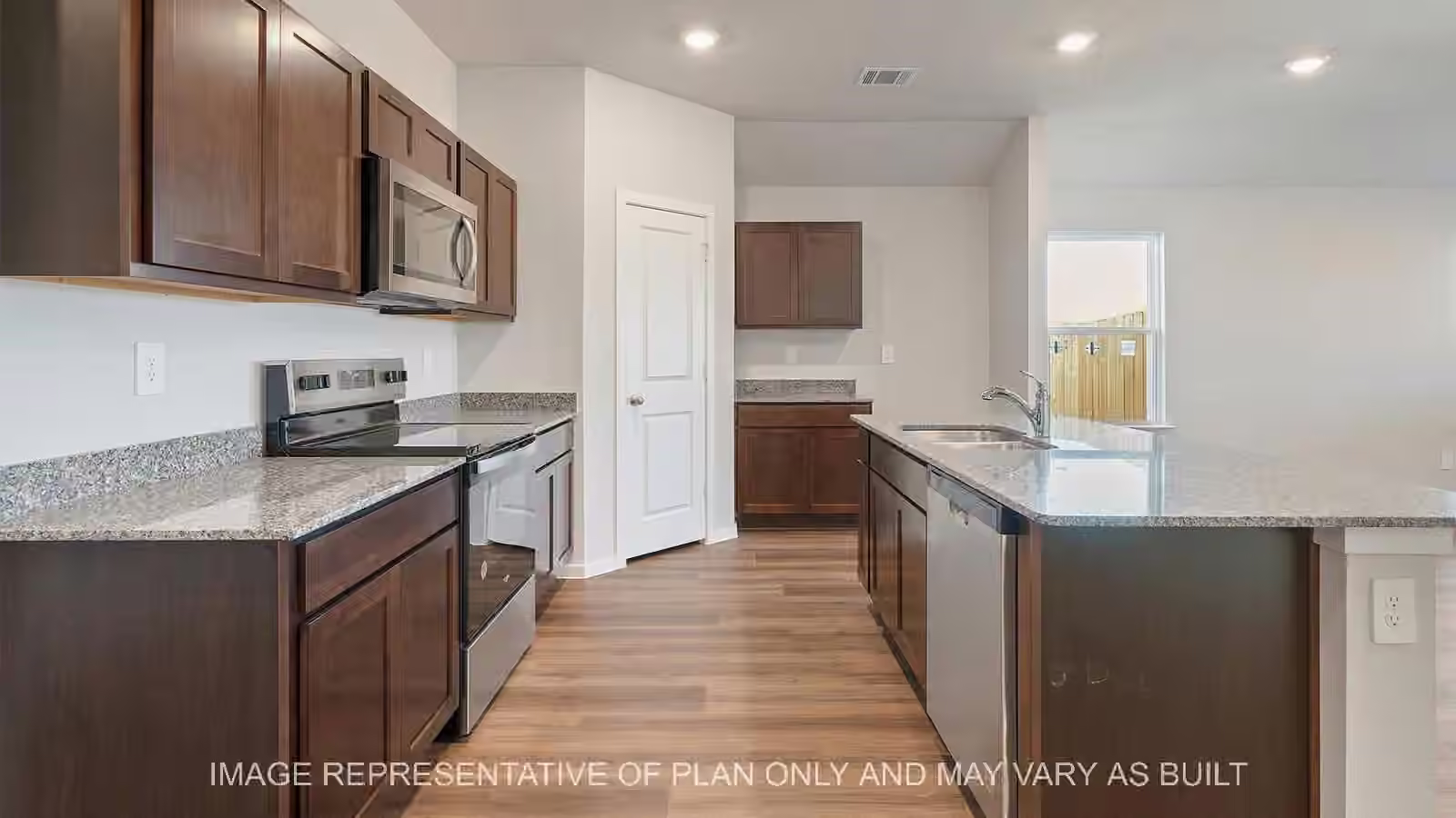 Photo 5 of 1008 Legrand Street, Brenham, TX