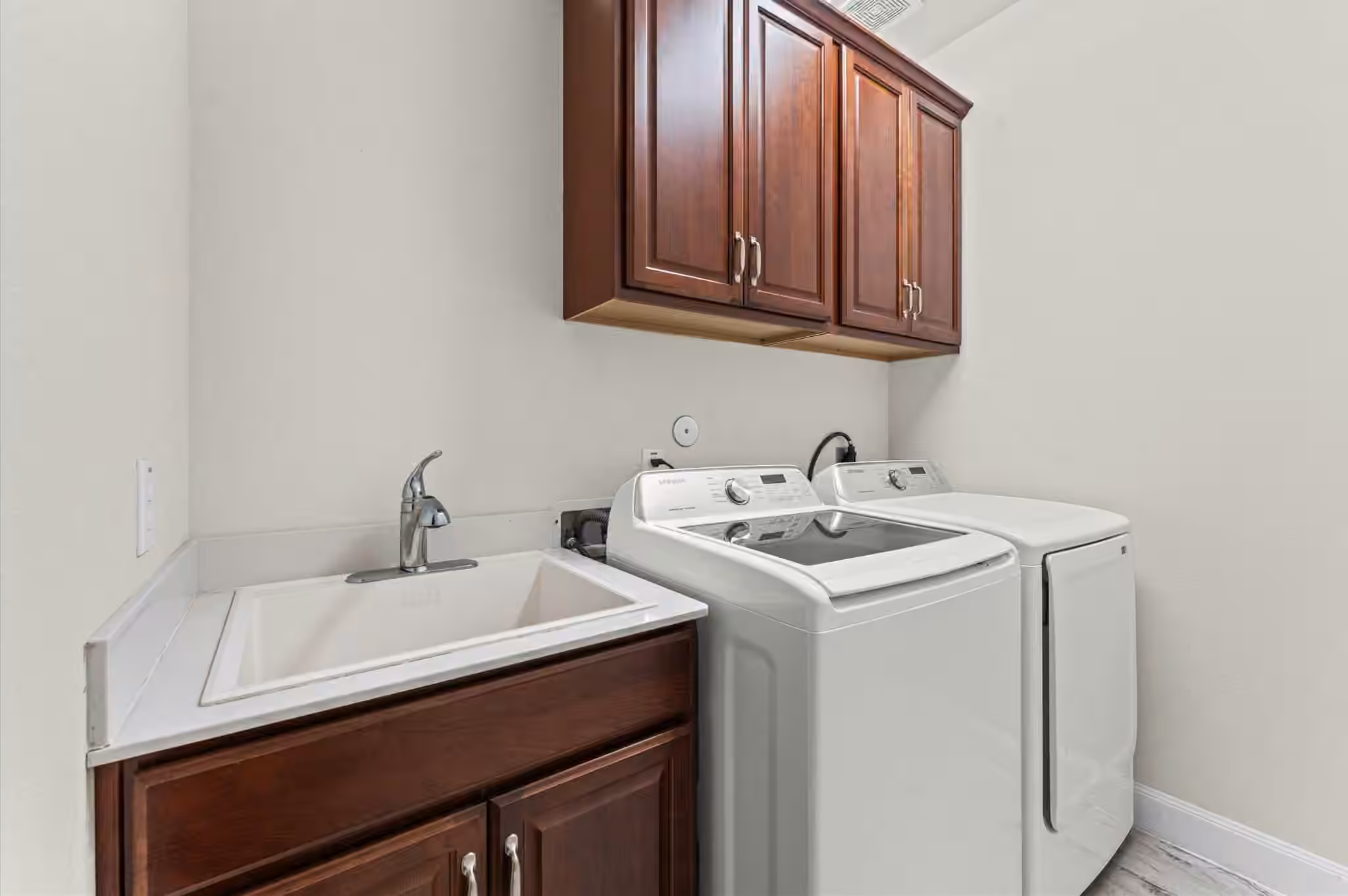 Photo 6 of 15723 Huddleston Drive Drive, Cypress, TX