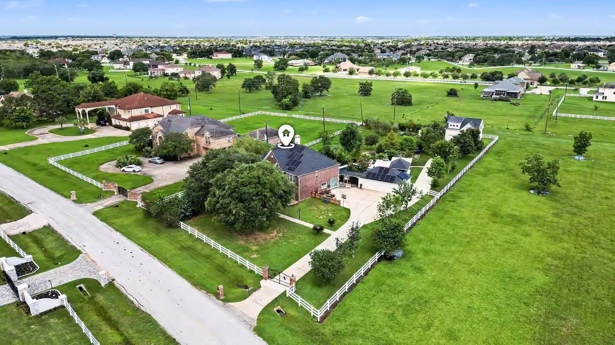 Photo of 5903 Waterwalk Court, Richmond, TX