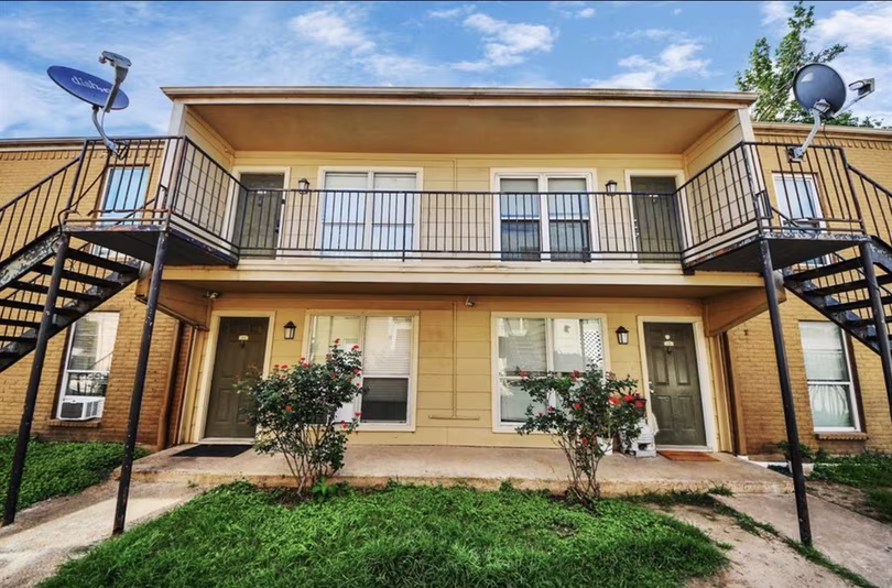 Photo of 8100 Creekbend Drive 104, Houston, TX 77071