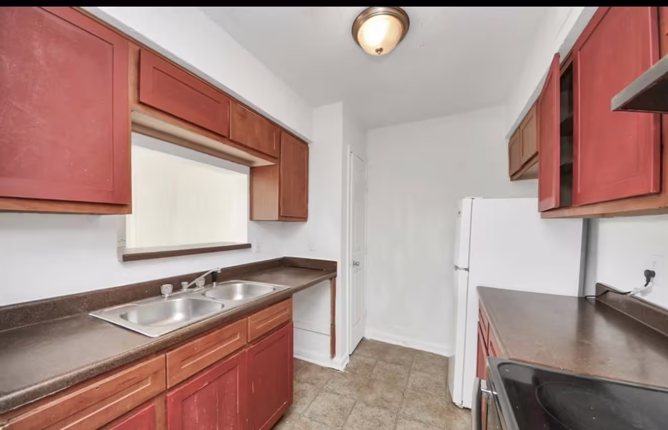 Photo 7 of 8100 Creekbend Drive 104, Houston, TX
