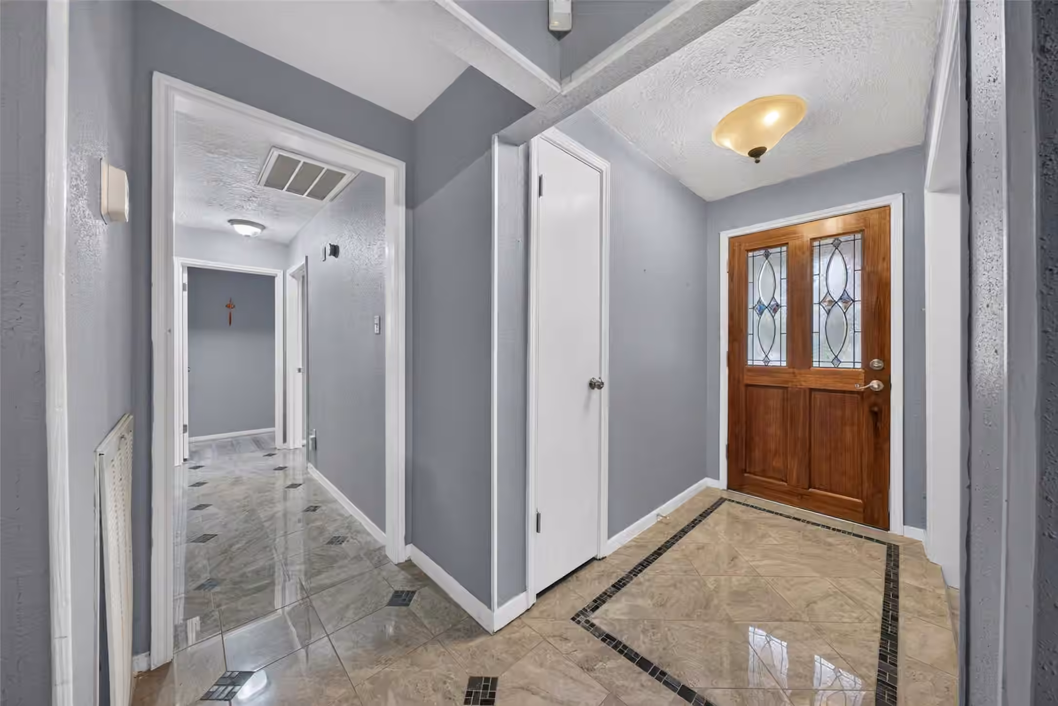 Photo 6 of 5714 Arbor Vitae Drive, Houston, TX