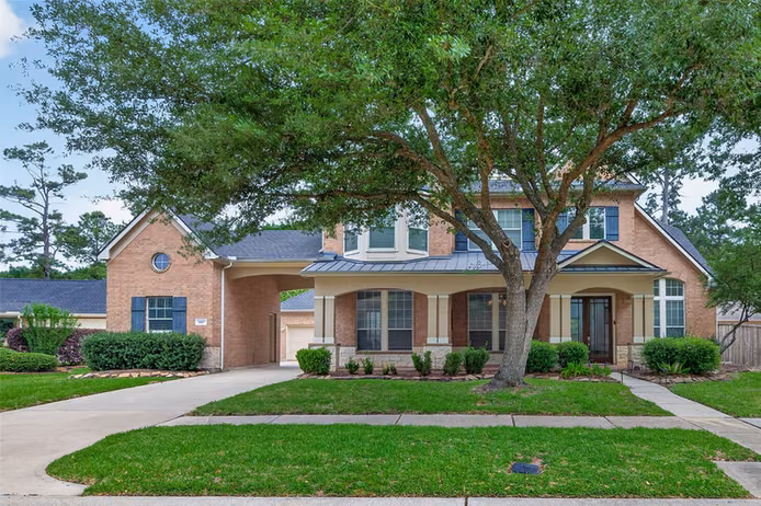Photo 3 of 8407 Alyssa Gardens Lane, Humble, TX