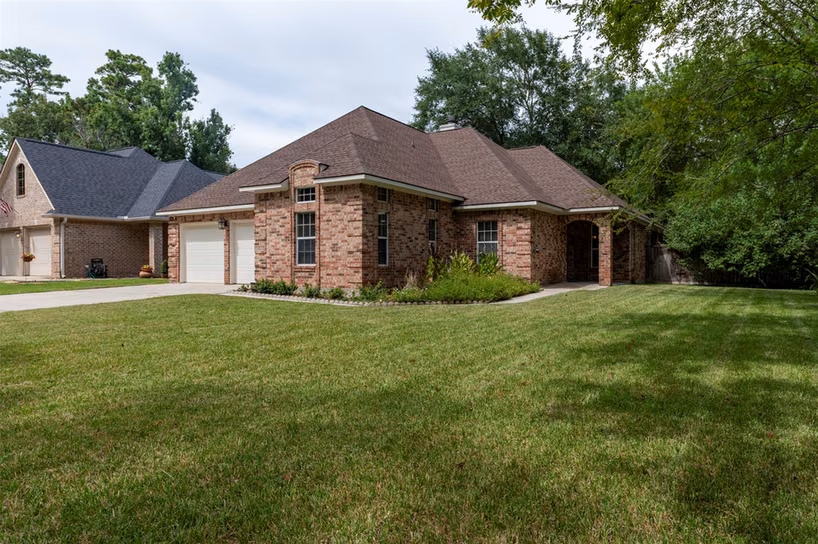 Photo of 3138 Pine Chase Drive, Montgomery, TX 77356