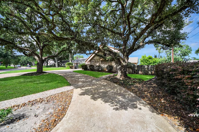 Photo 7 of 2706 Stetson Lane, Houston, TX
