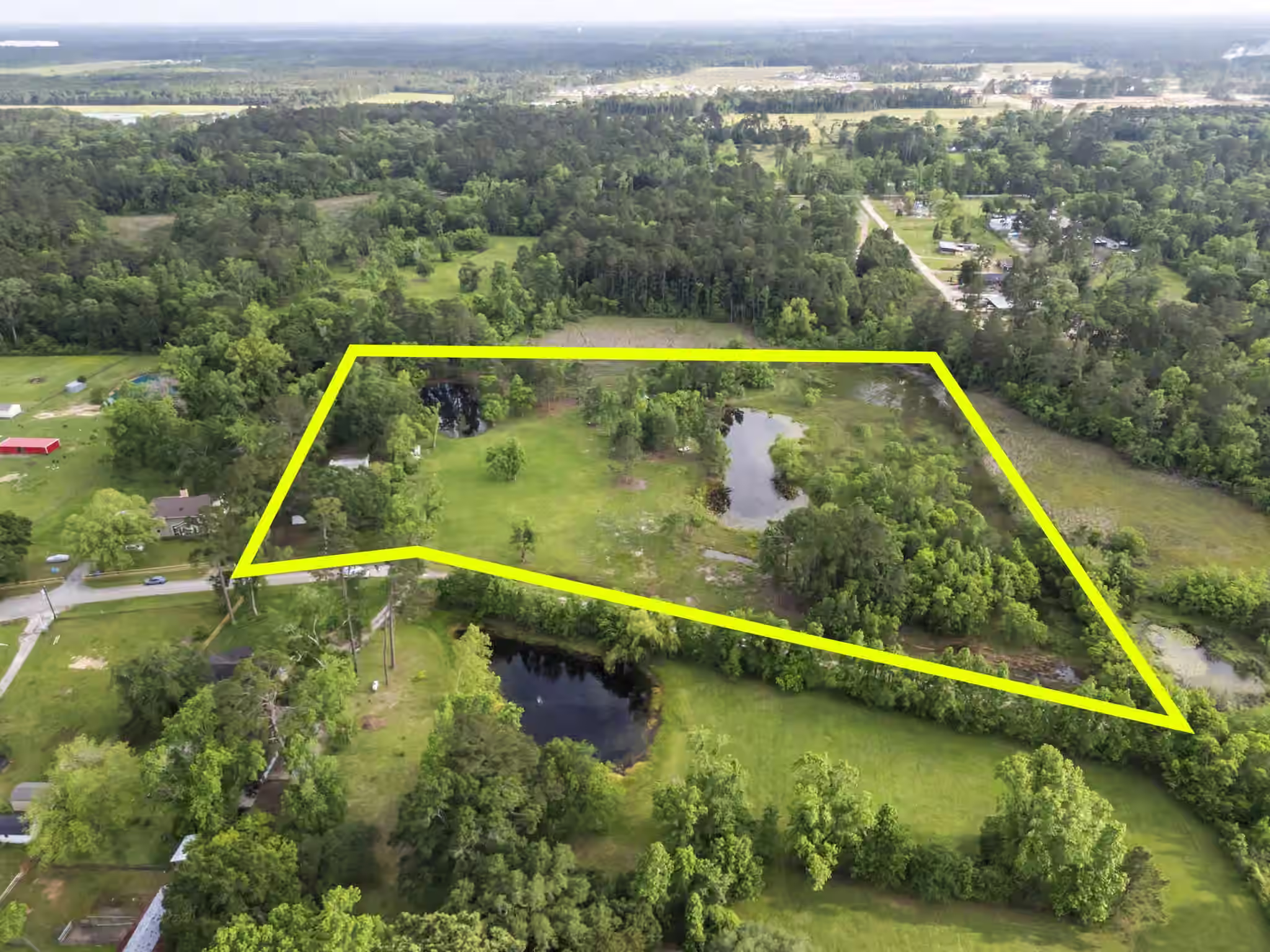 Photo 2 of 16452 Edgefield Lane, Conroe, TX