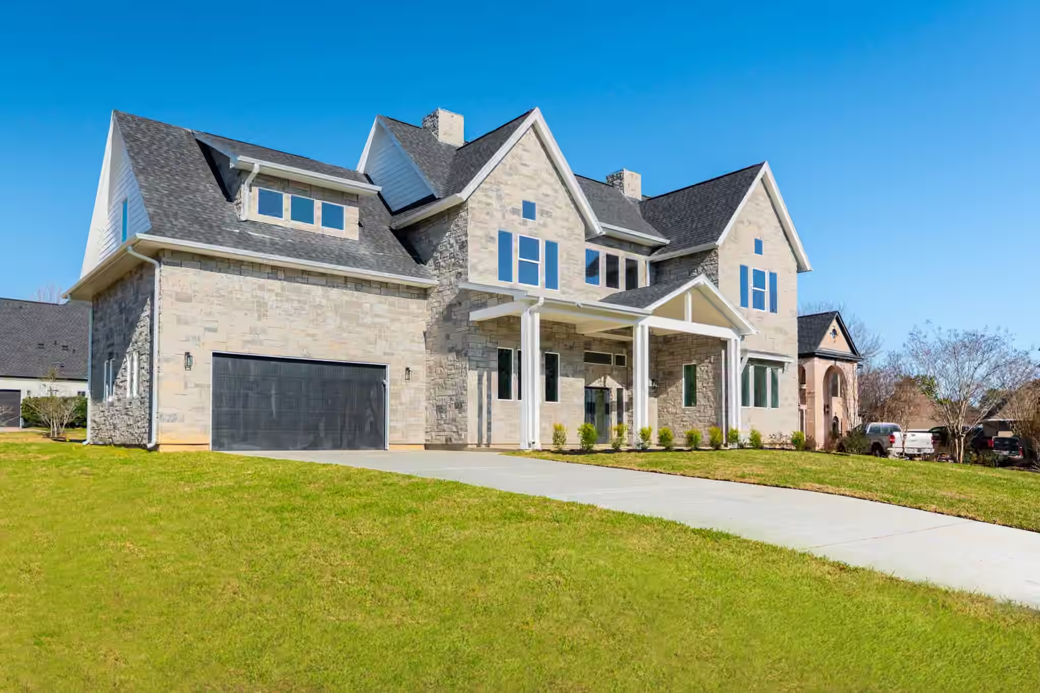 Photo of 5 Edgewood Circle, Montgomery, TX 77356