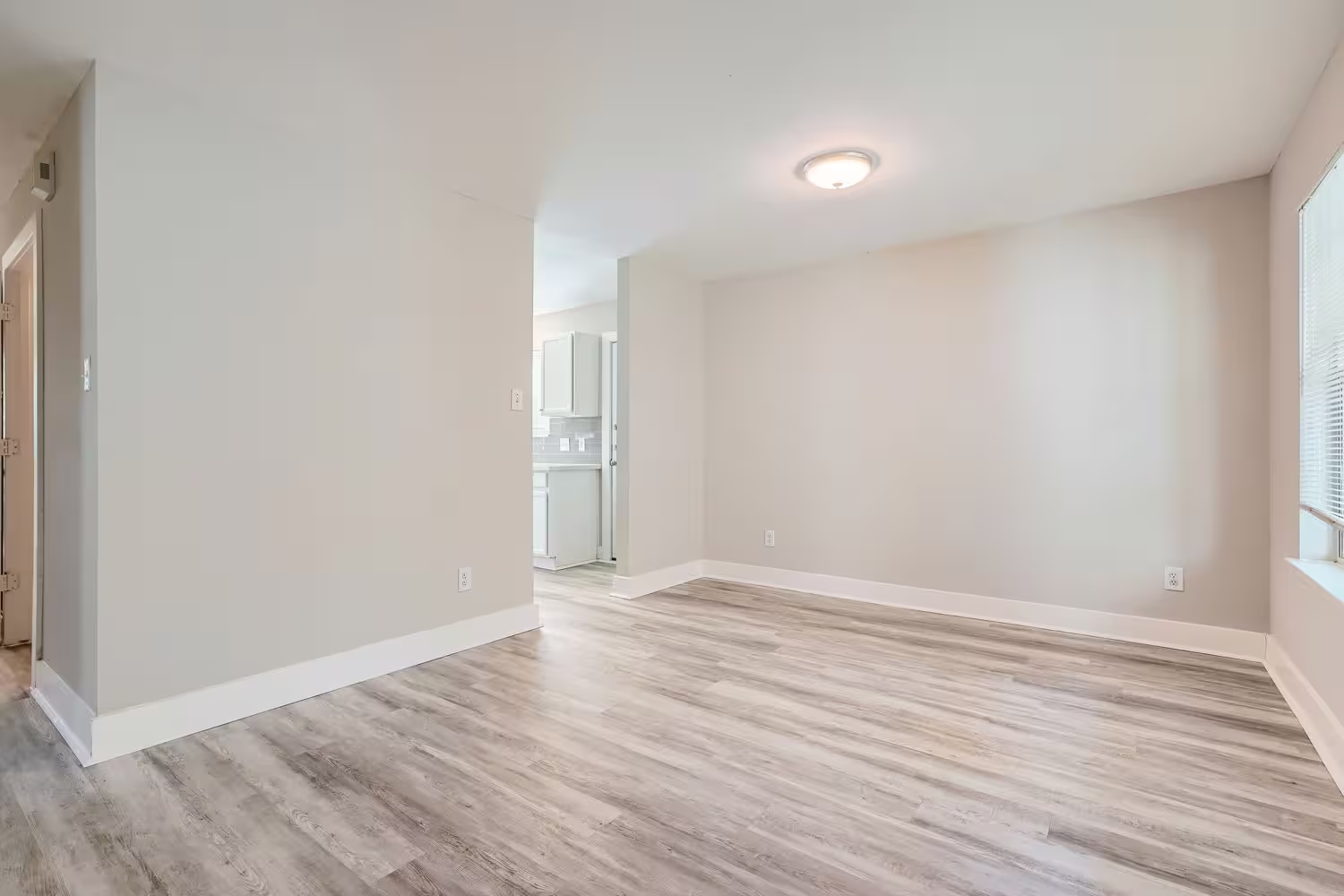 Photo 6 of 17507 S Compass Rose Circle, Crosby, TX
