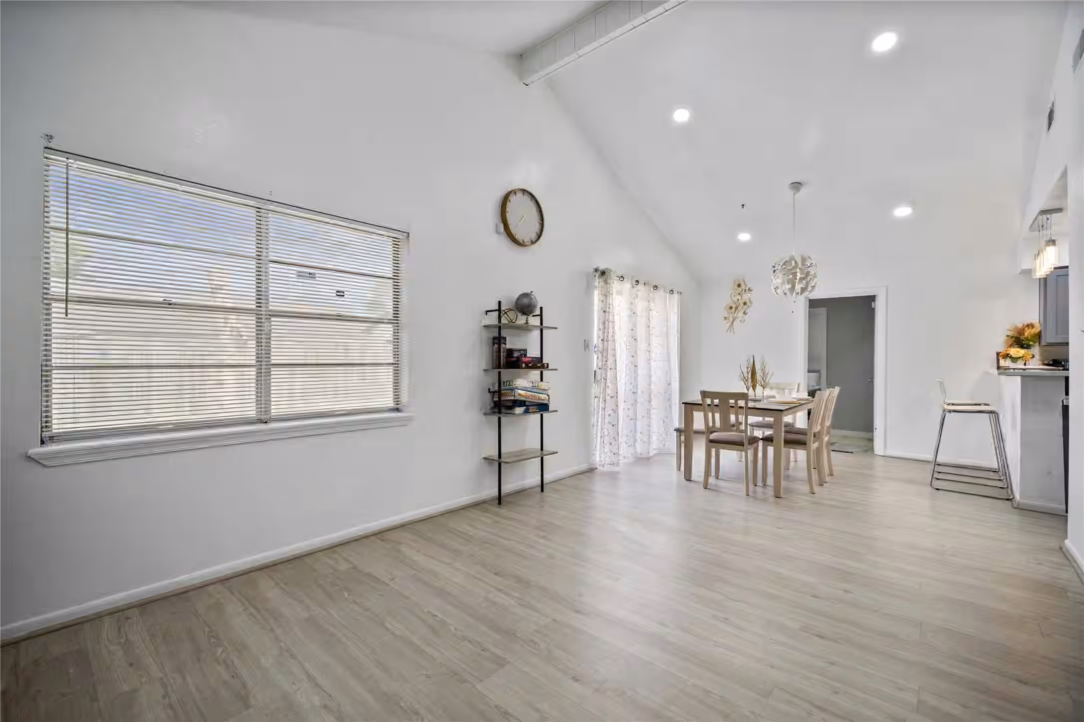 Photo 7 of 12014 Pompano Lane, Houston, TX