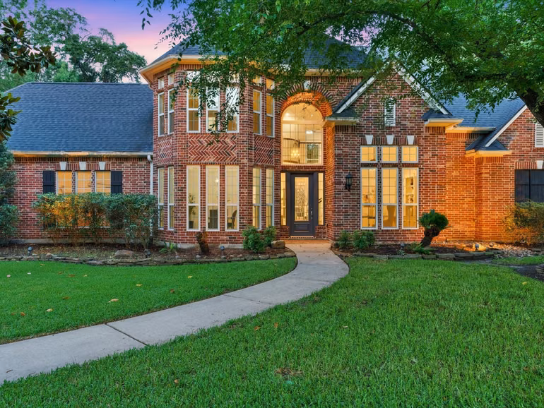 Photo 2 of 32718 Green Bend Court, Magnolia, TX