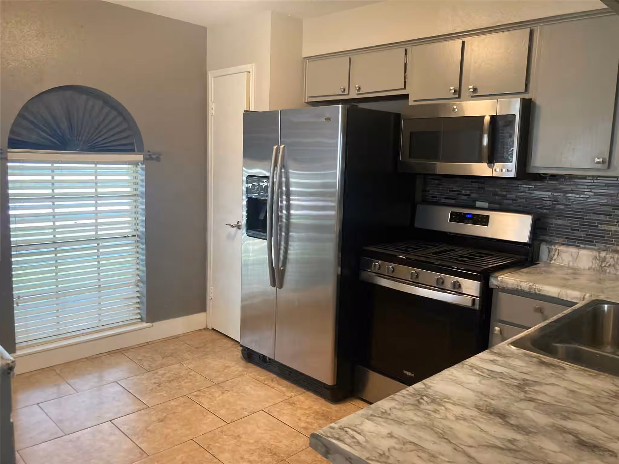 Photo 4 of 1623 Canary Circle, League City, TX
