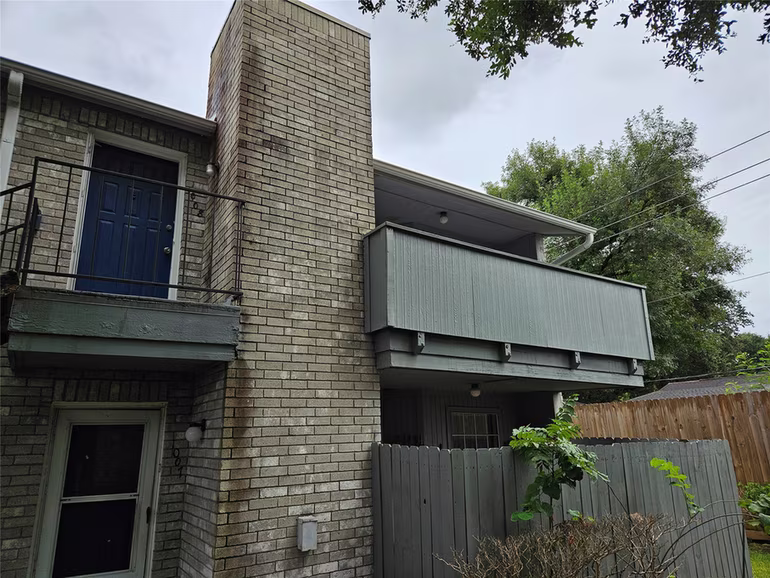 Photo 4 of 9797 Leawood Boulevard 1008, Houston, TX