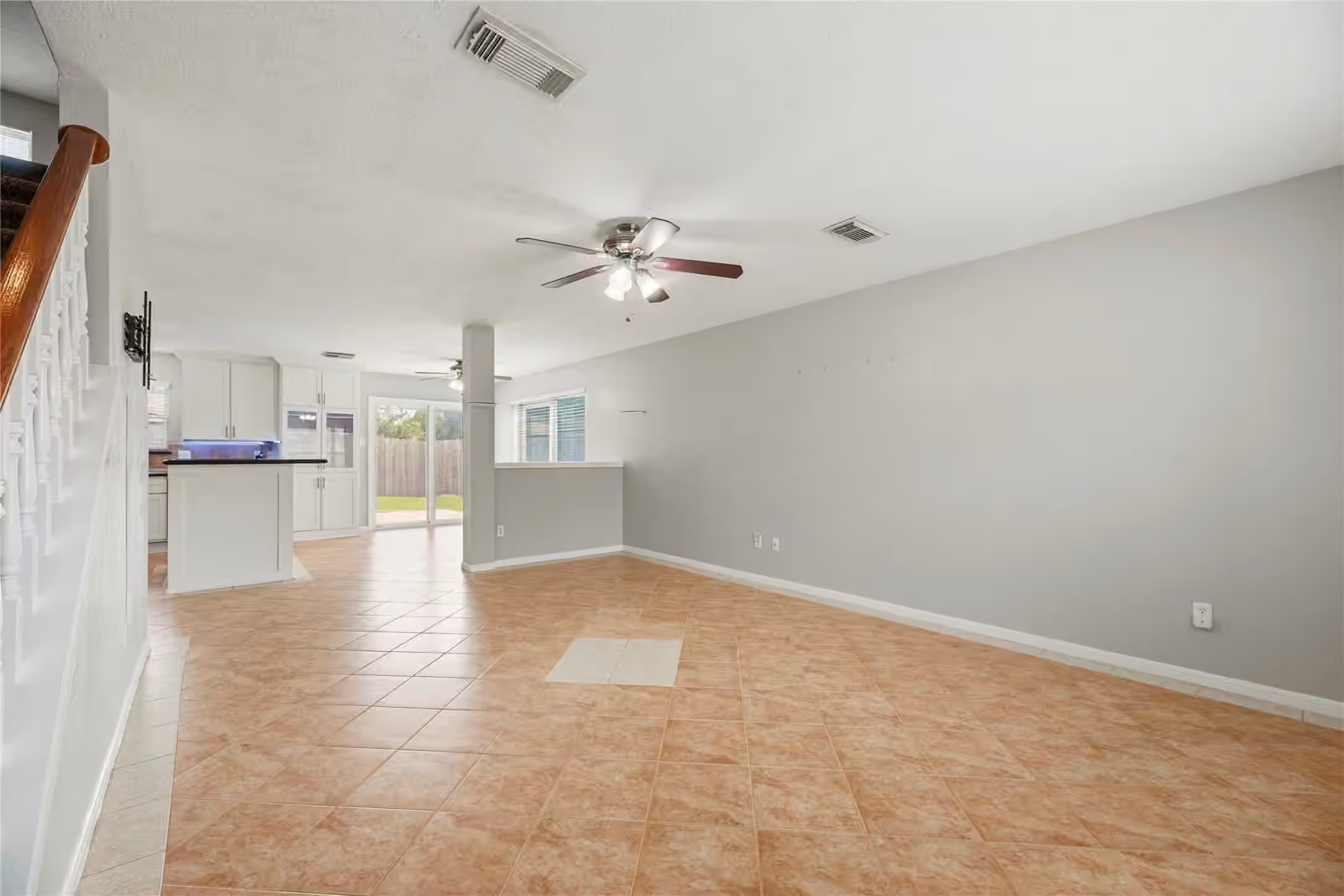 Photo 4 of 18502 Bridoon Drive, Cypress, TX