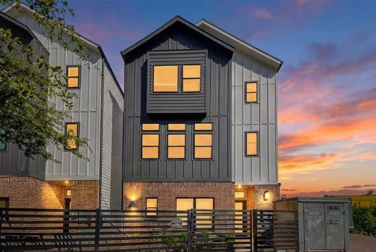 Photo of 334 Eastwood Street, Houston, TX 77011