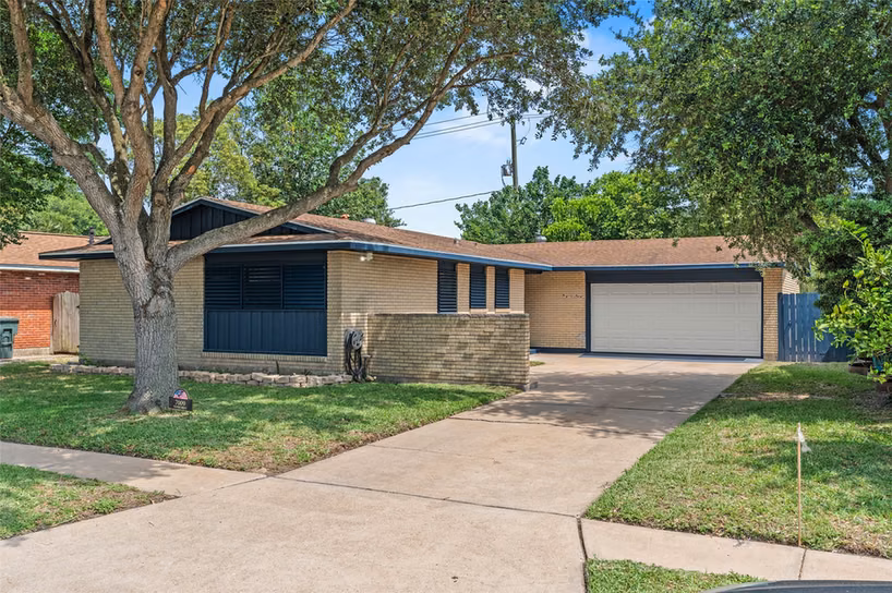 Photo of 7009 Youpon Drive, Galveston, TX