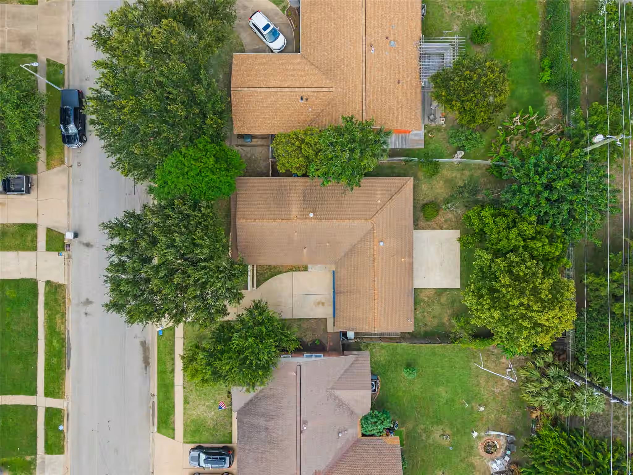 Photo 5 of 7009 Youpon Drive, Galveston, TX