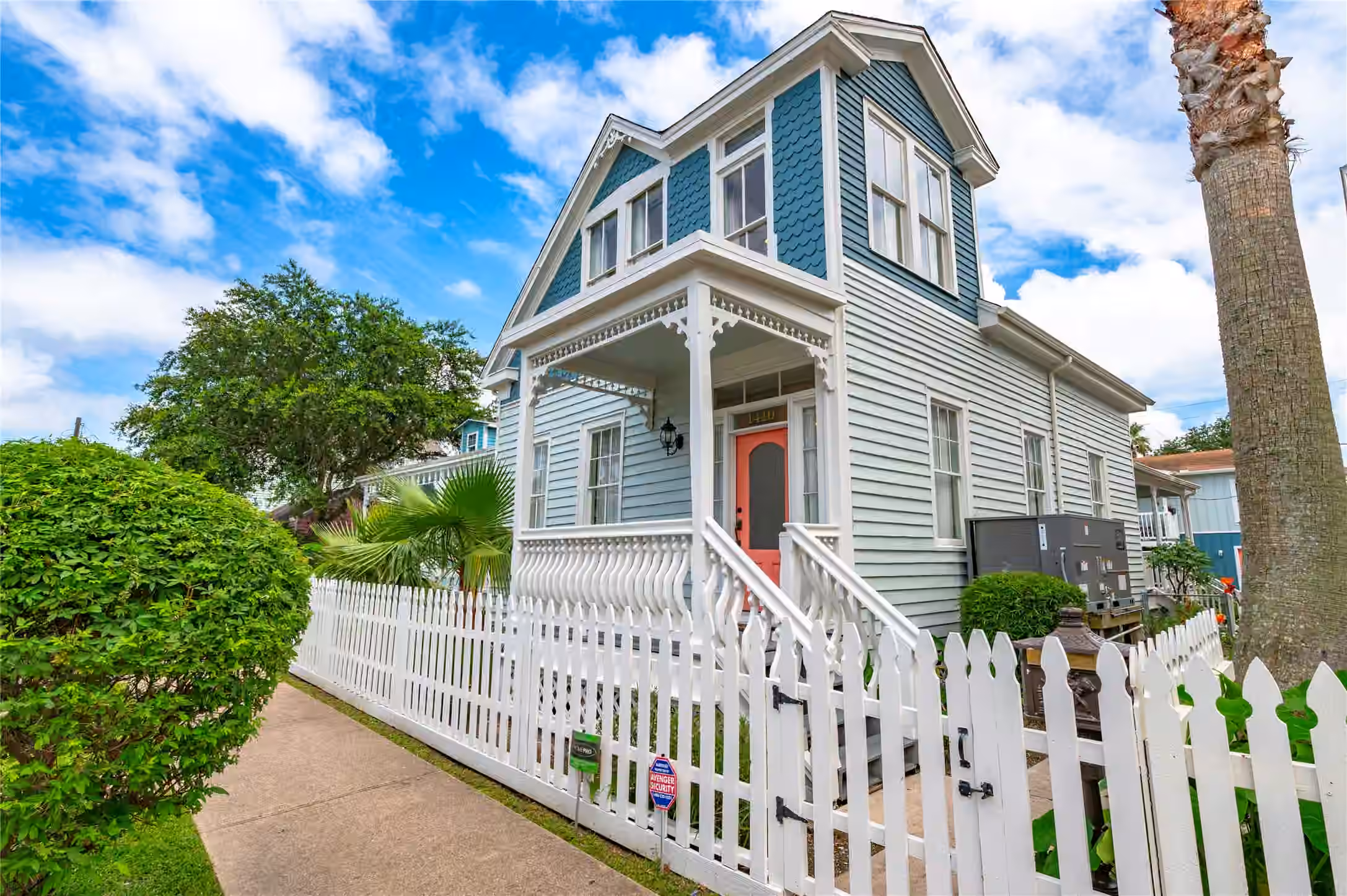 Photo 2 of 1419 Church Street, Galveston, TX