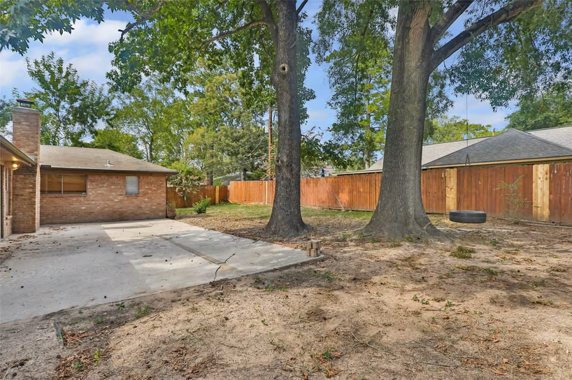 Photo 4 of 29302 Stapleford Street, Spring, TX