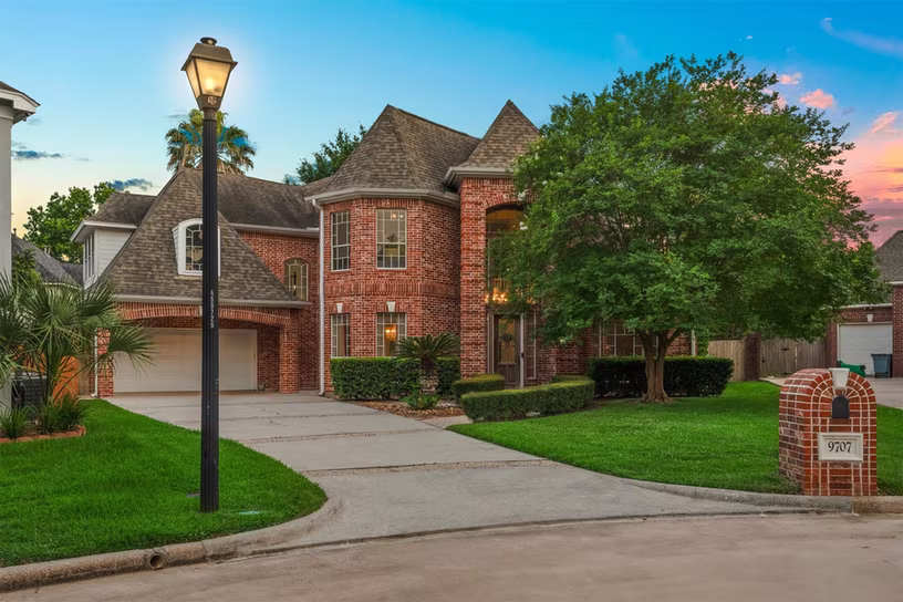 Photo of 9707 Chipstead Circle, Spring, TX