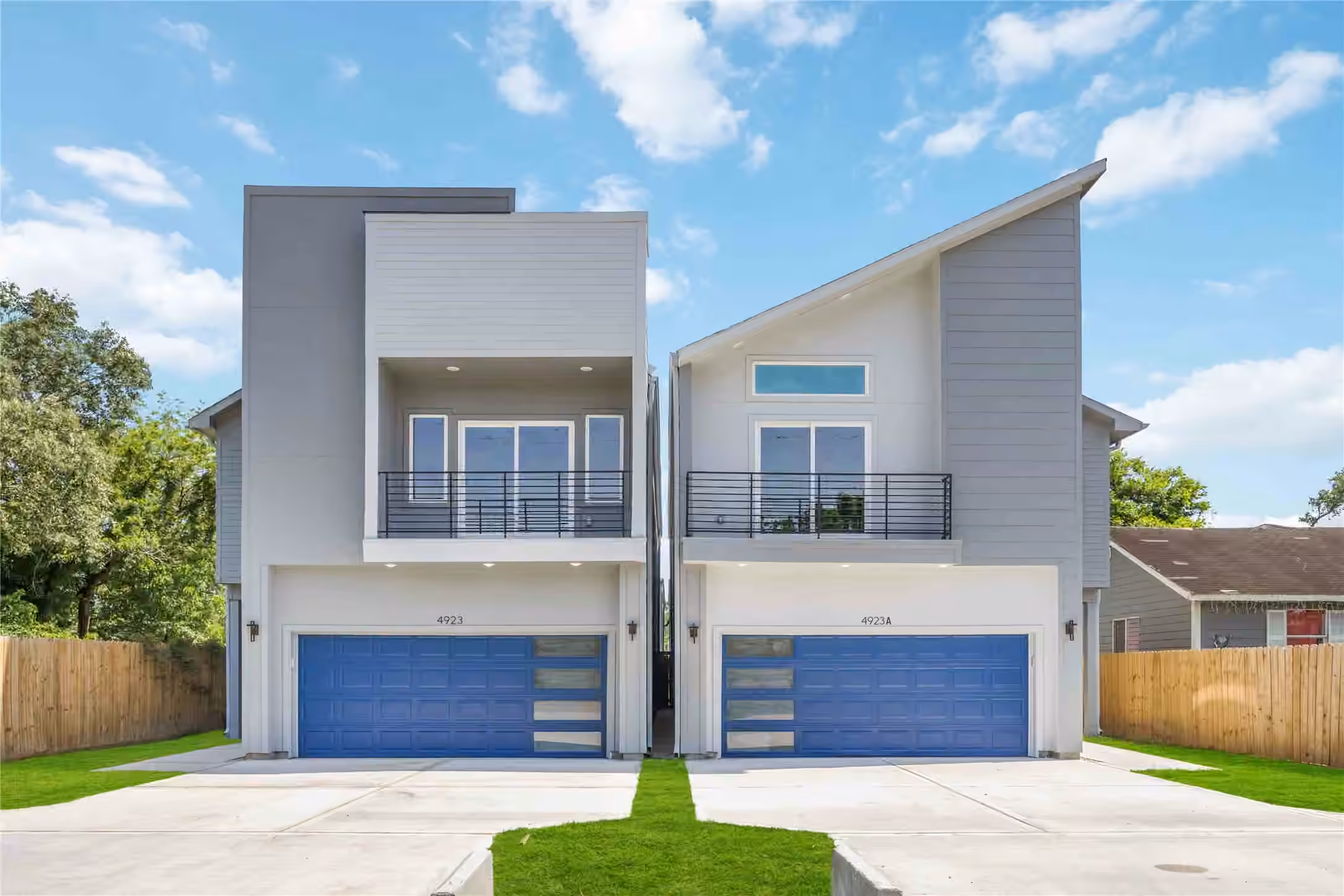 Photo 2 of 4923 Golden Forest Drive, Houston, TX