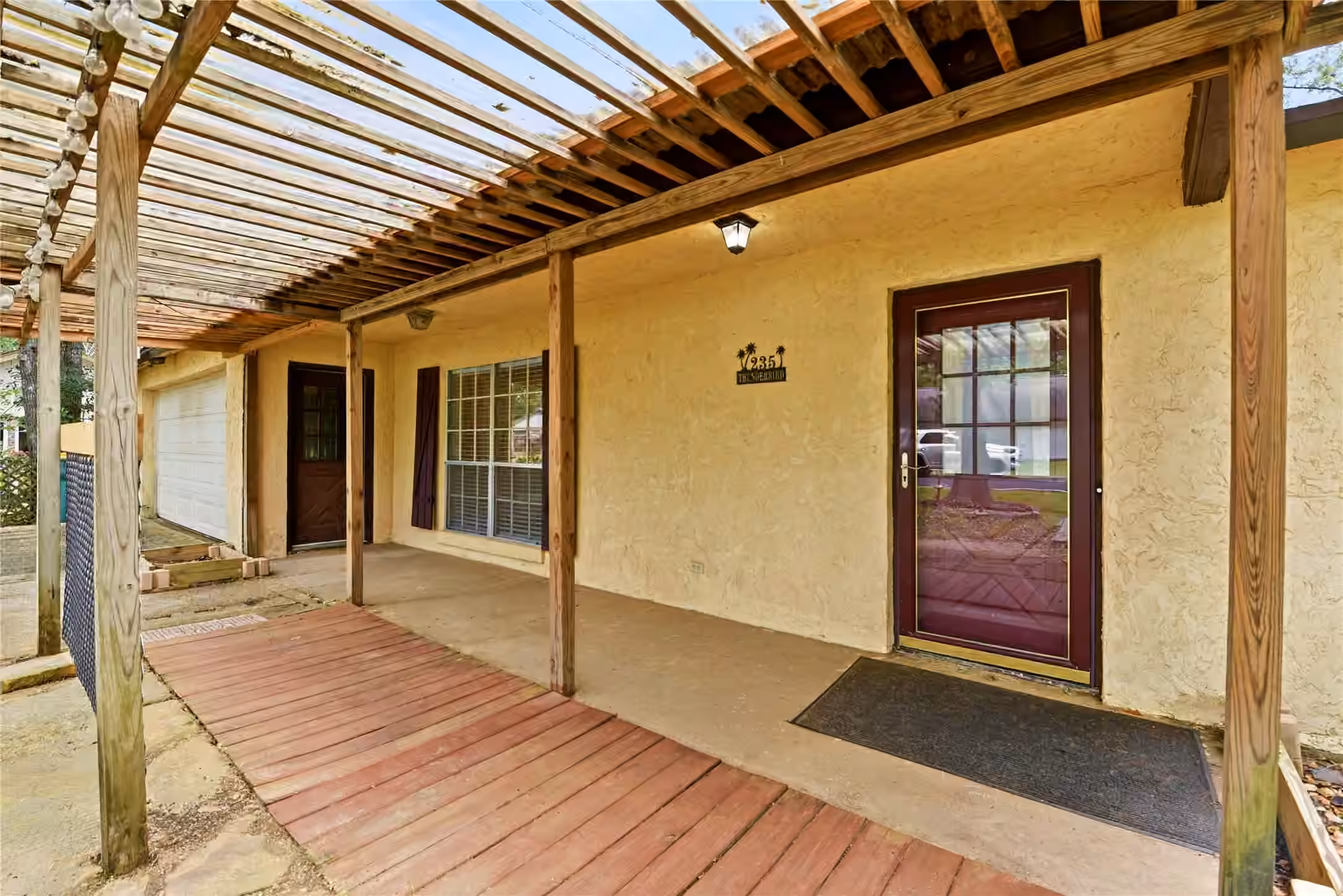 Photo 3 of 235 Thunderbird Court, Conroe, TX