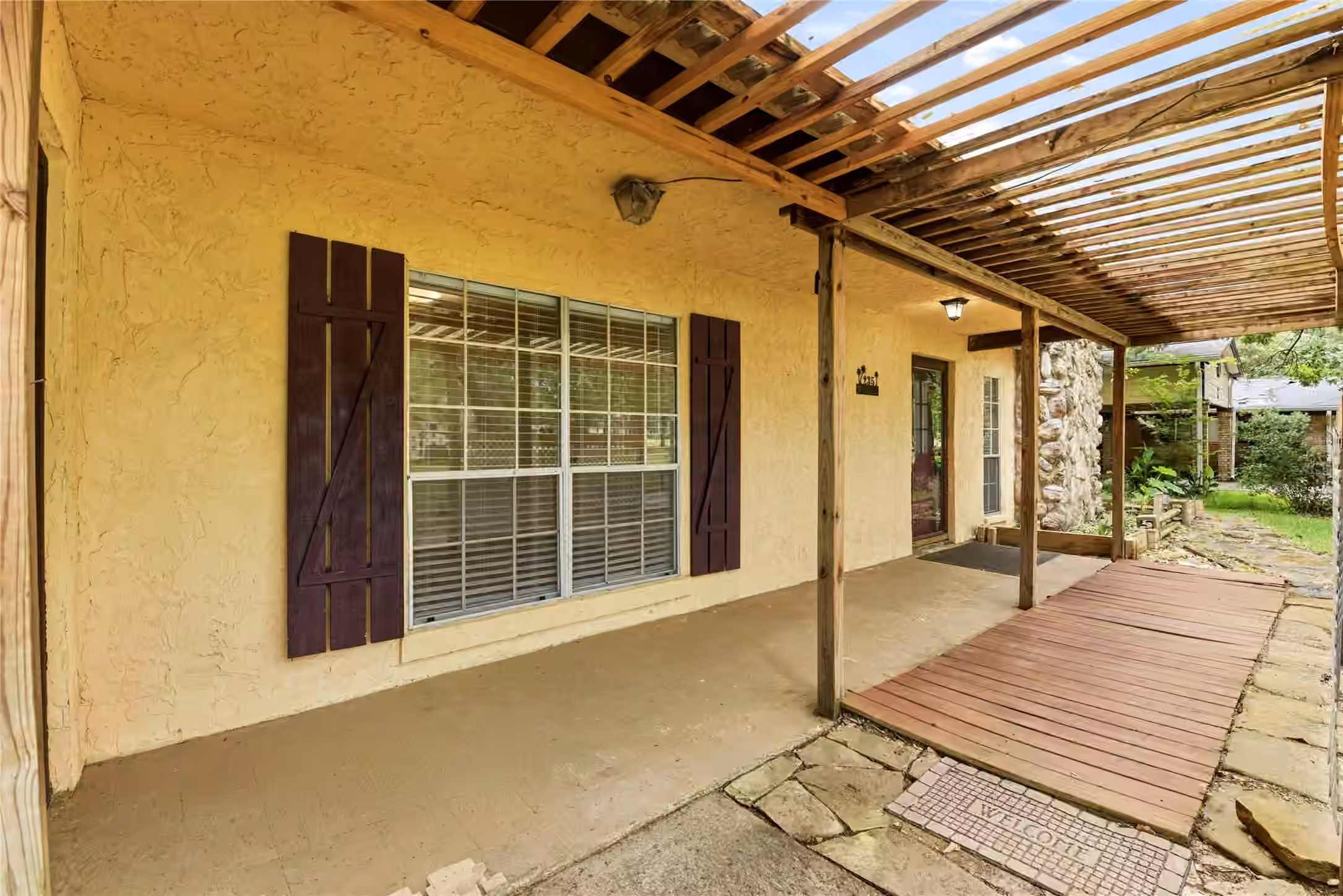 Photo 7 of 235 Thunderbird Court, Conroe, TX