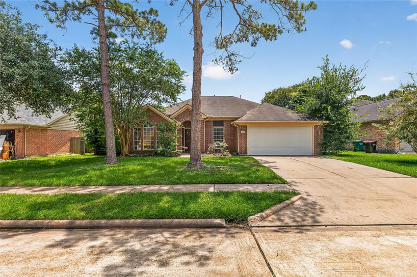 Photo 2 of 7206 Glen Rosa Drive, Katy, TX