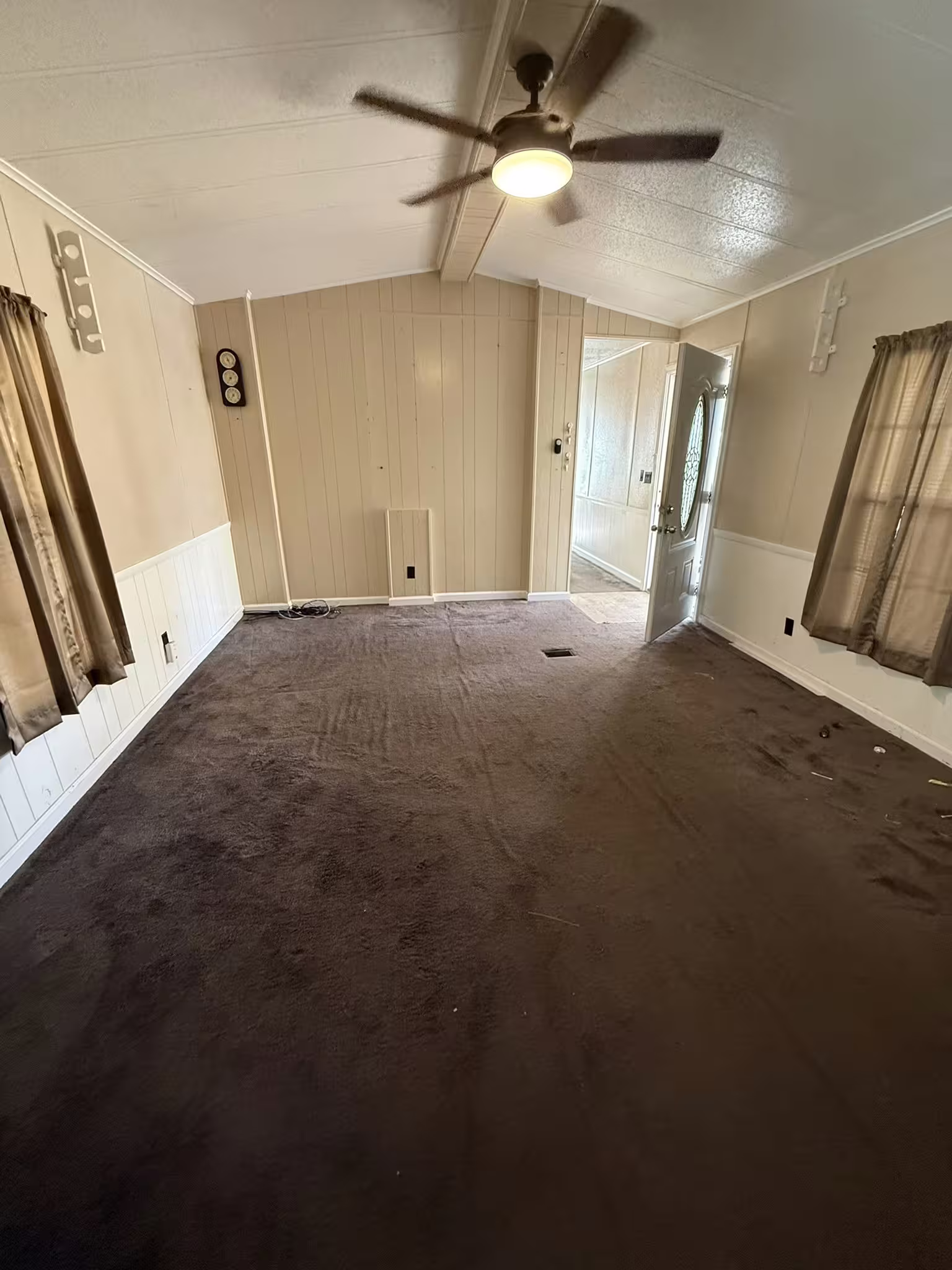 Photo 4 of 188 N Dogwood Street, Trinity, TX