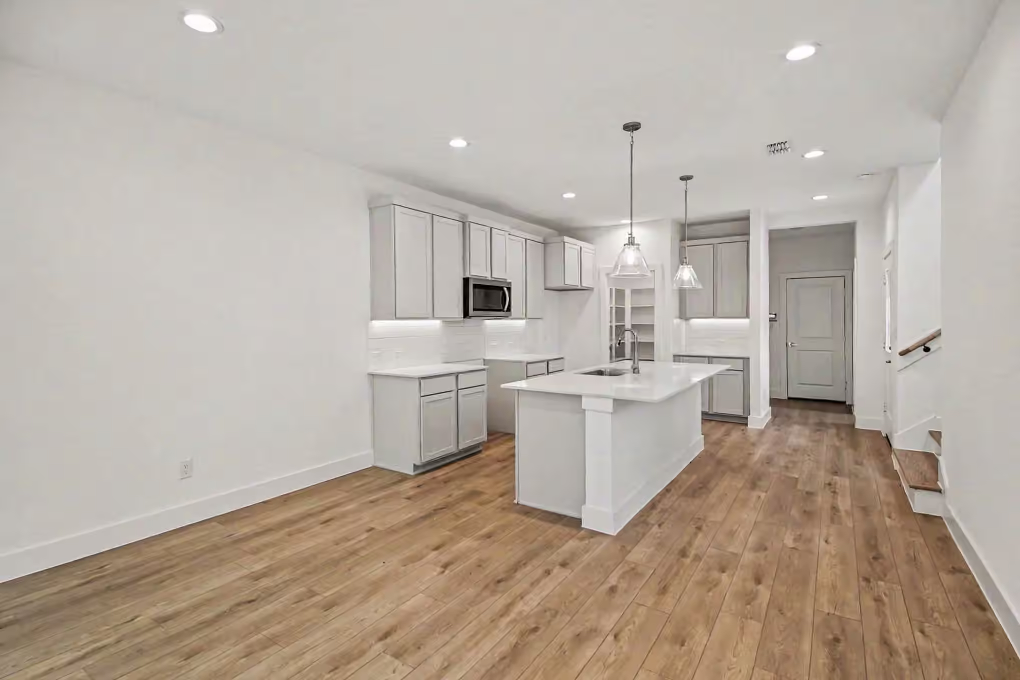 Photo 5 of 3228 Drew Street, Houston, TX