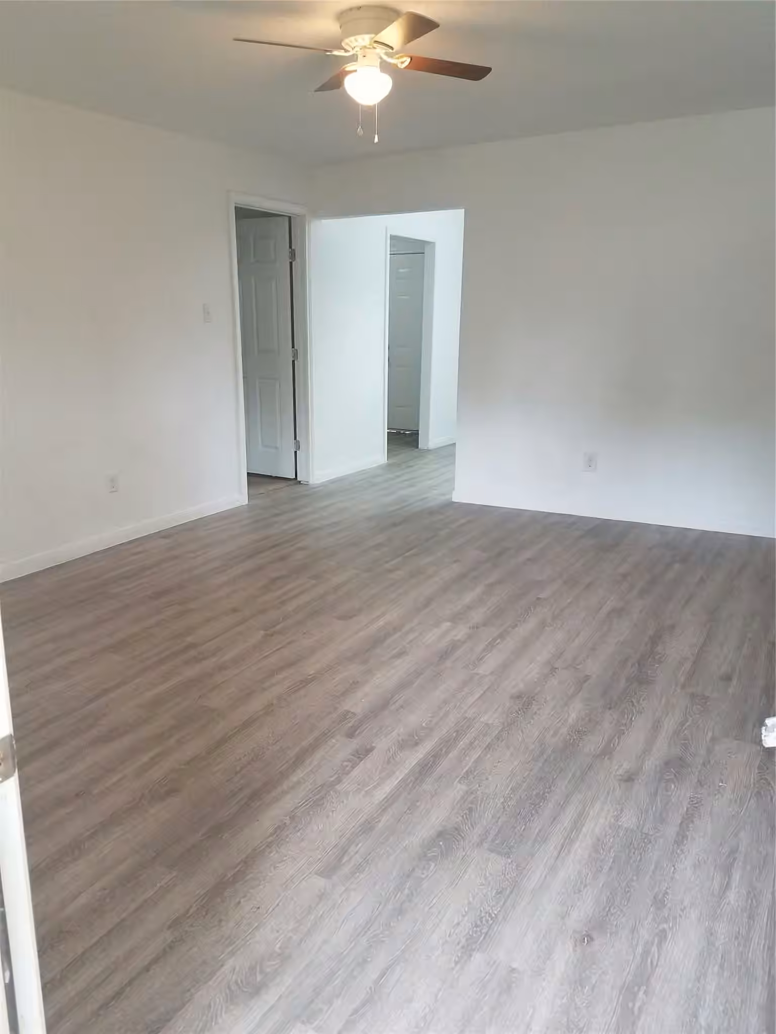 Photo 7 of 5209 Tarawa Road, Houston, TX