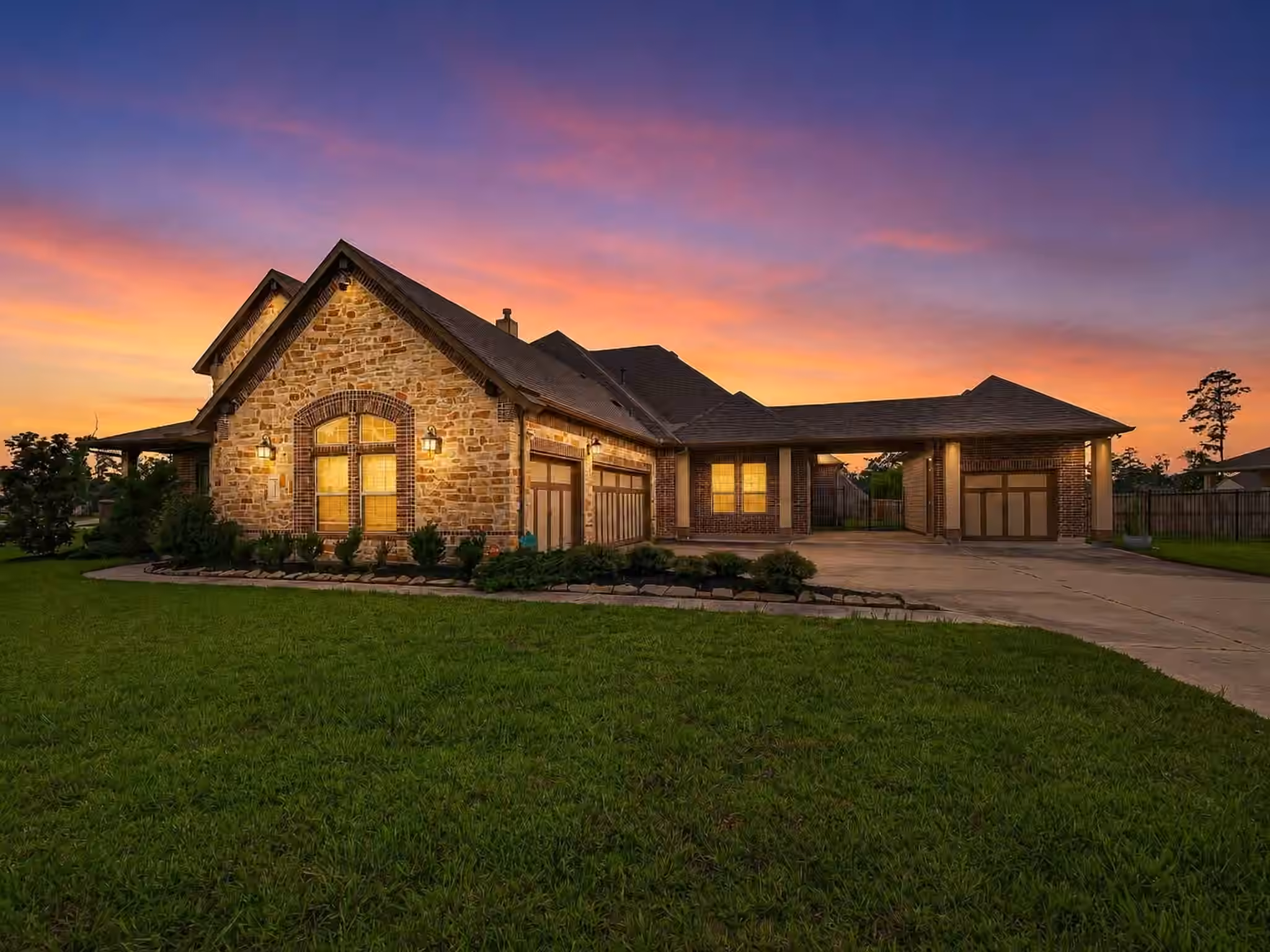 Photo of 14010 S Evergreen Ridge Court, Conroe, TX 77384