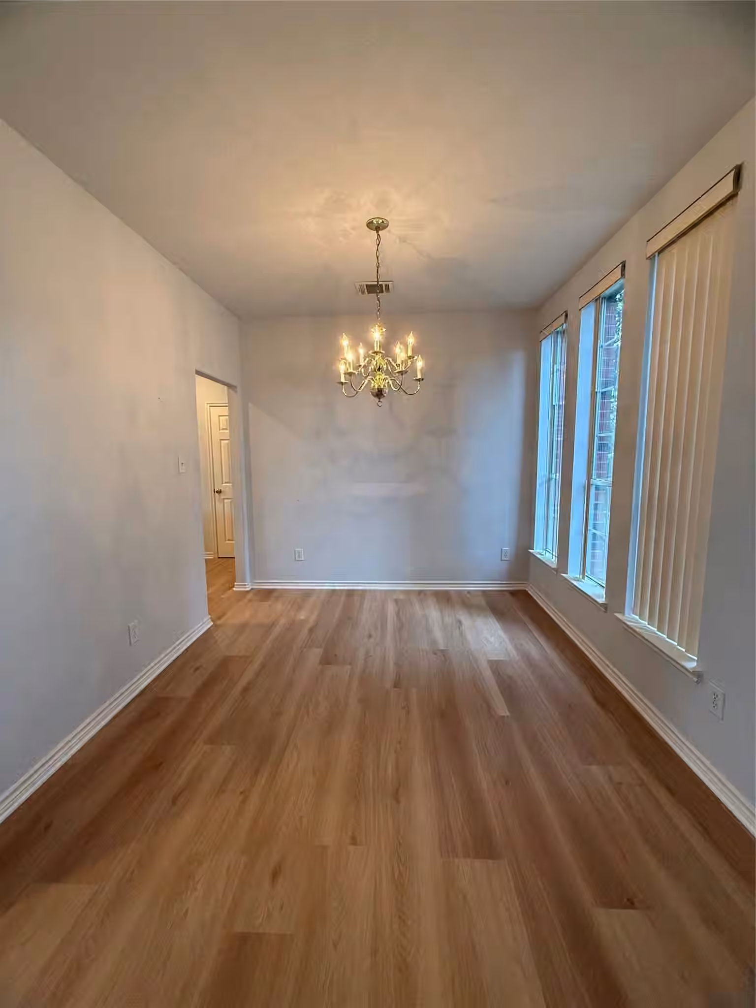 Photo 4 of 14202 Anson Grove Lane, Sugar Land, TX